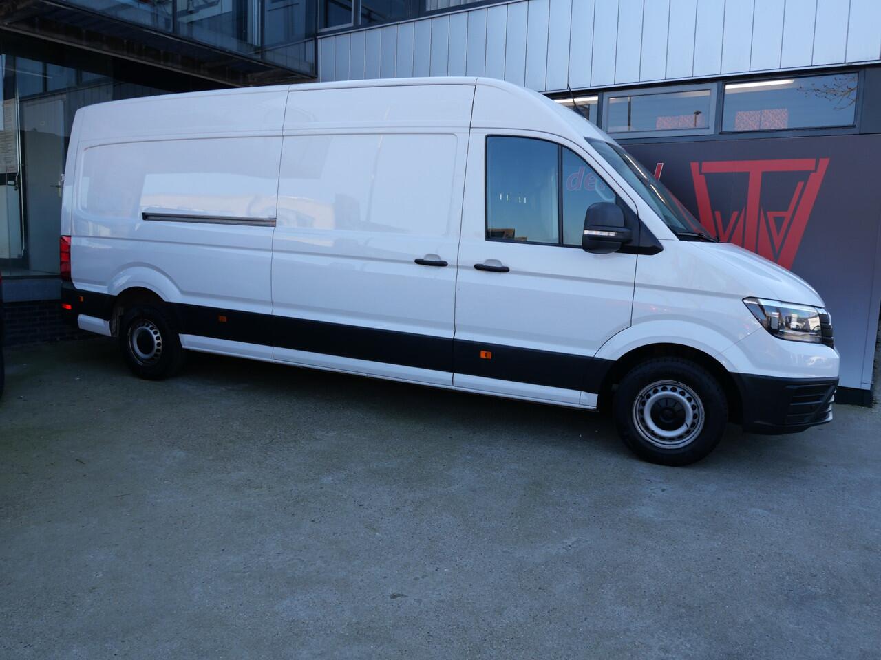 Volkswagen CRAFTER 35 2.0 TDI L4H3 COMFORTLINE | AUTOMAAT | NAVI | CARPLAY | CAMERA | CRUISE!!