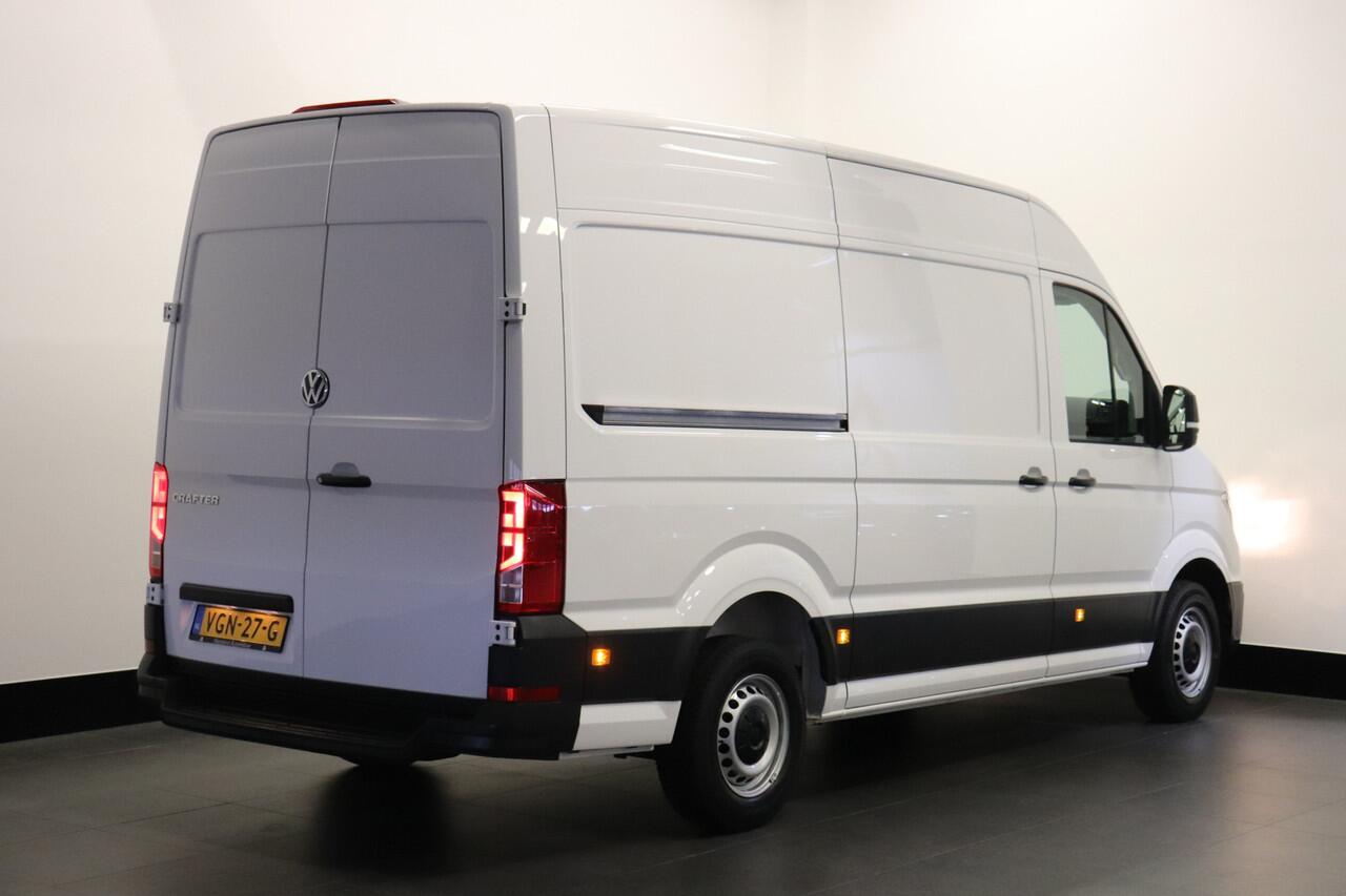 Volkswagen CRAFTER 2.0 TDI L3H3 EURO 6 - Airco - Navi - Cruise - ¤ 21.950,- Excl.