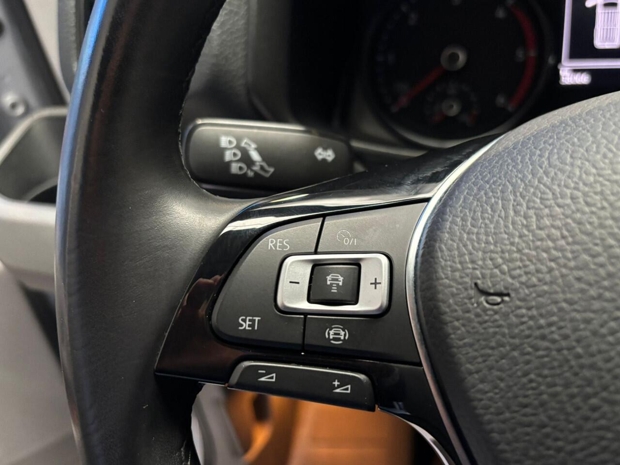 Volkswagen CRAFTER L3H3 2.0 TDI 177pk Automaat 3.0T FWD Exclusive-Edition /BPM-vrij