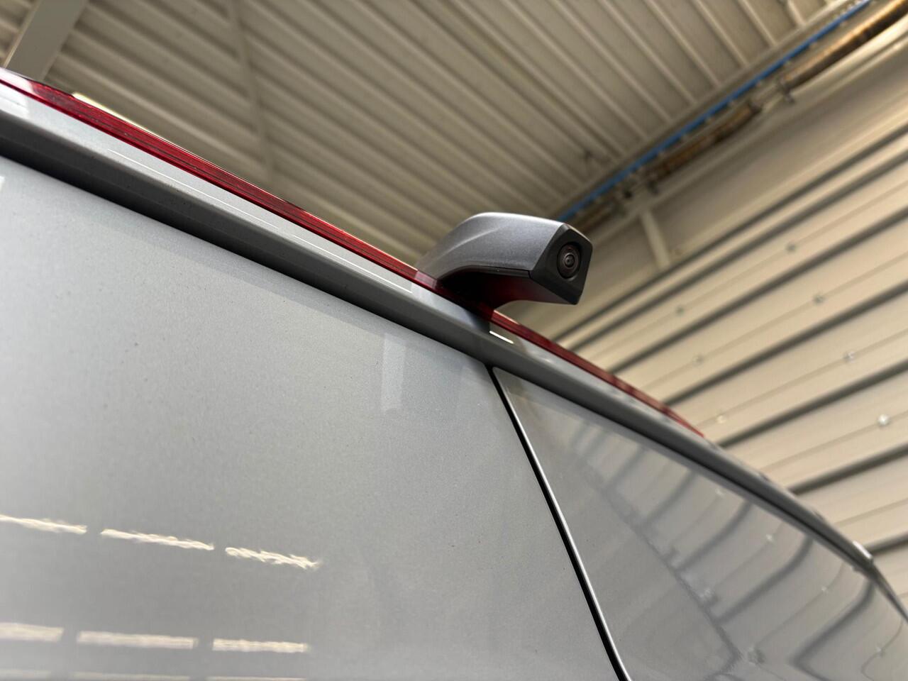 Volkswagen CRAFTER GP 30 2.0 TDI L3H3 Highline Facelift BPM VRIJ Led, Navi, Cam, Ergo comfort