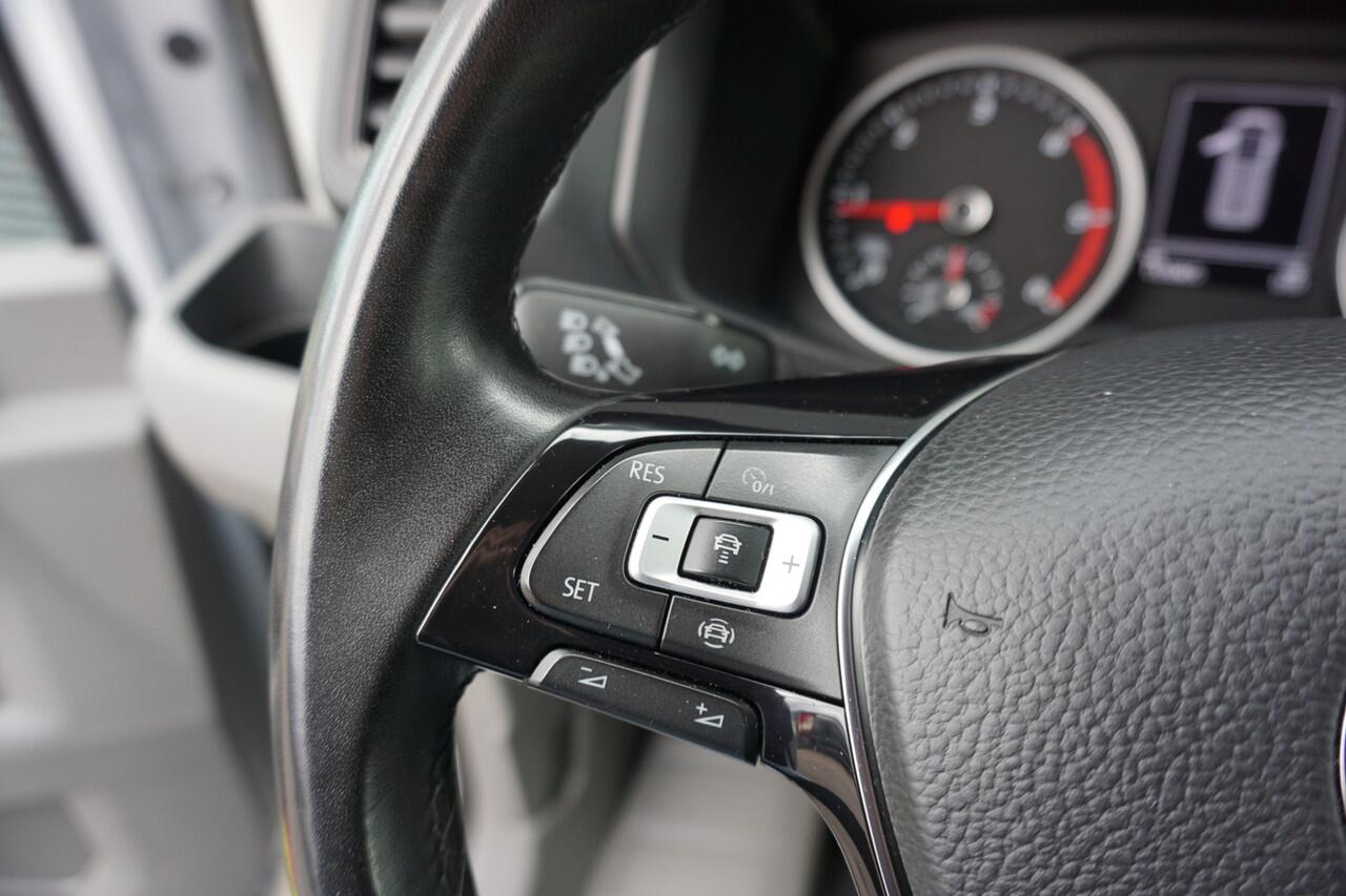 Volkswagen CRAFTER 35 177PK Automaat L3H2/L2H1 ACC Apple Carplay LED Stuur- en Stoelverwarming