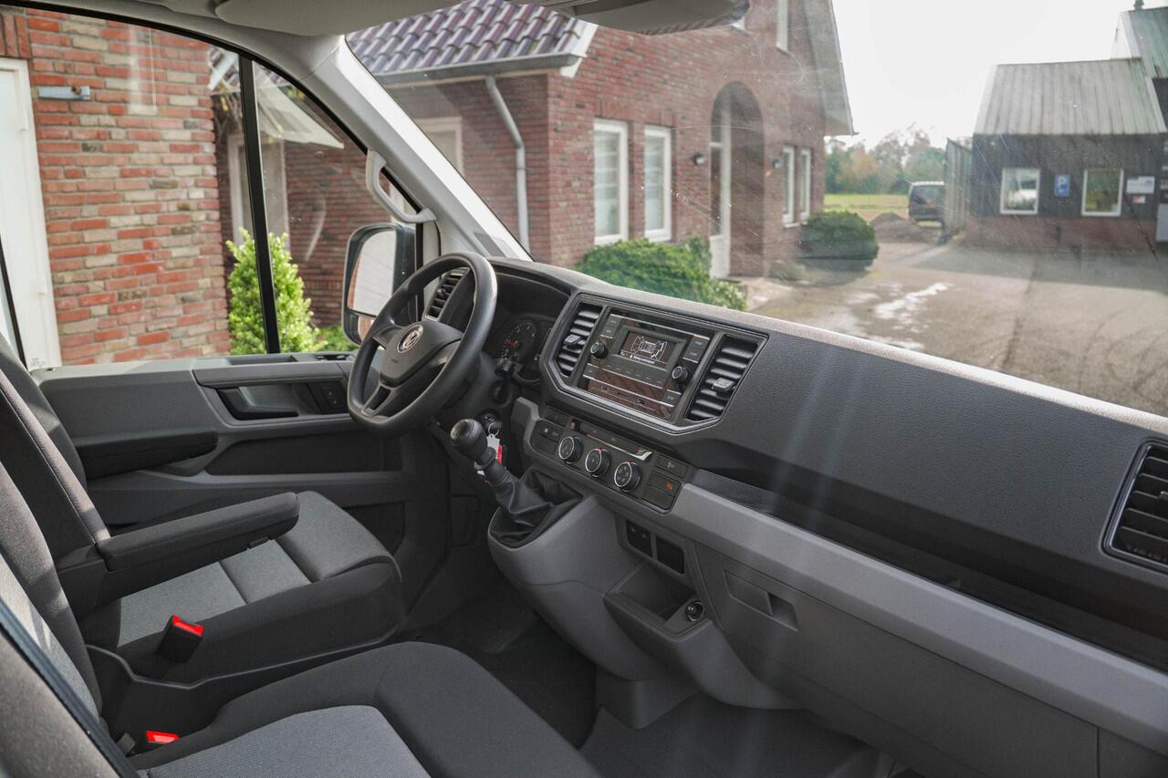Volkswagen CRAFTER 2.0 TDI L4H3 140PK Trendline Cruise Control Airco Volkswagen Crafter 35 2.0 TDI EURO VI