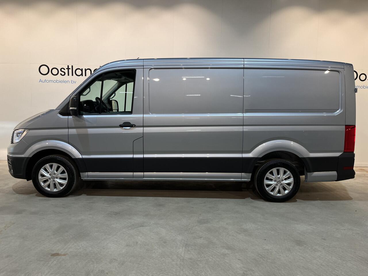Volkswagen CRAFTER 2.0 TDI L3H2 140 PK DSG Automaat / Euro 6 / Airco / Cruise Control / PDC / CarPlay / 3-Zits / NIEUW MODEL !! / 1.400 KM !!