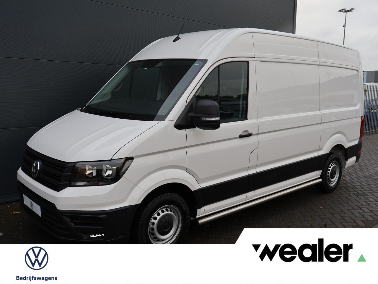 Volkswagen CRAFTER 35 2.0 TDI L3H3 Comfortline EURO VI | 140 PK | Comfortstoel Plus + Armleuningen Bijrijdersbank | Airco | Cruise Control | Navigatie BT DAB+ Apple Carplay / Android Auto | Verwarmbare Voorruit | Parkeersensoren Voor + Achter | Trekhaak