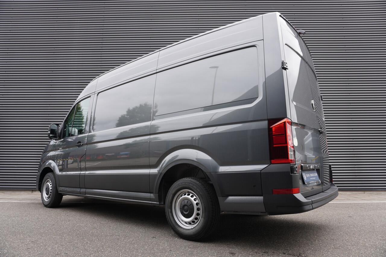 Volkswagen CRAFTER 35 2.0 TDI L3H3 177 PK Aut. Highline, Navigatie , Cruise control, Alarm, Comfort bijrijdersstoel