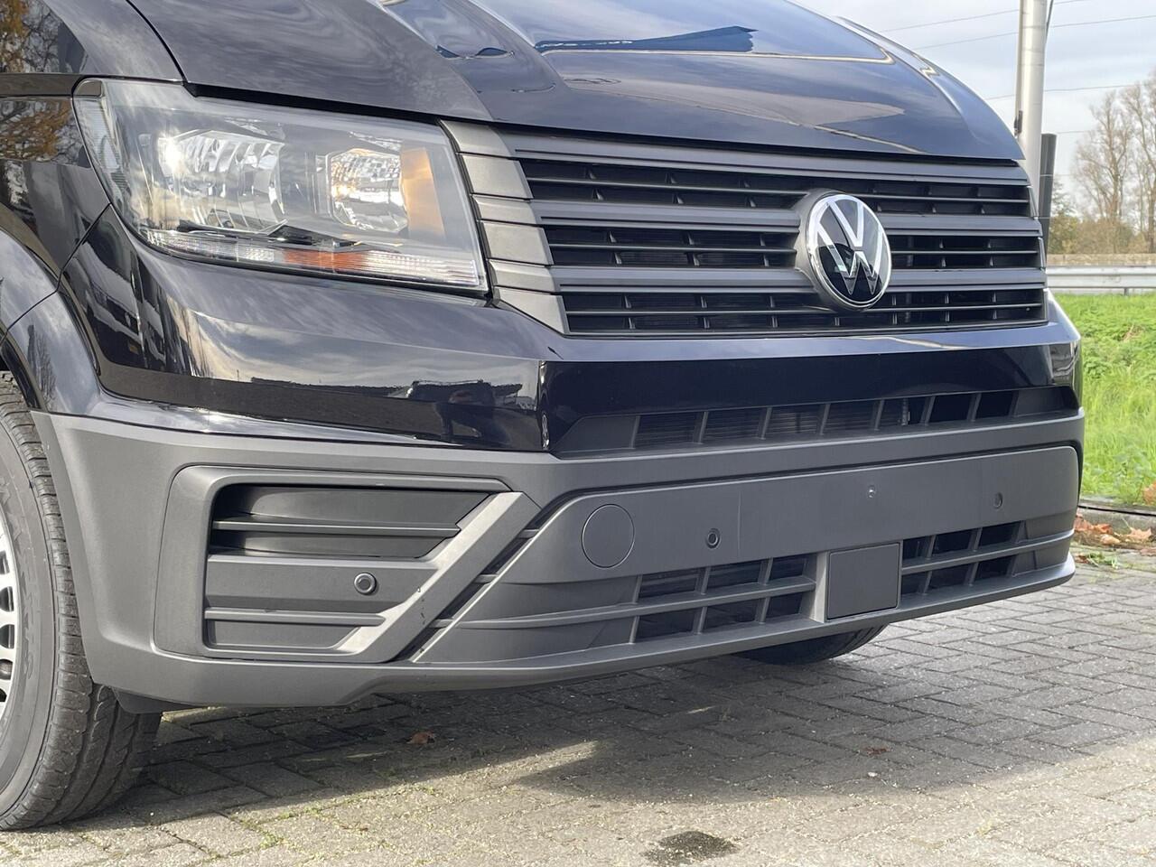 Volkswagen CRAFTER Trendline L3H3 140pk Cruise | PDC | BPM-vrij | Digital Cockpit | Bluetooth