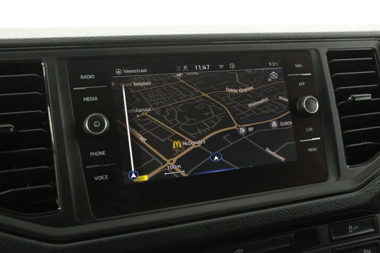 Volkswagen CRAFTER 30 2.0 TDI L3H3 | BPM VRIJ | Airco | Carplay | Cruise | 3-Zits | Parkeersens. | 17"LMV | Zonneklep