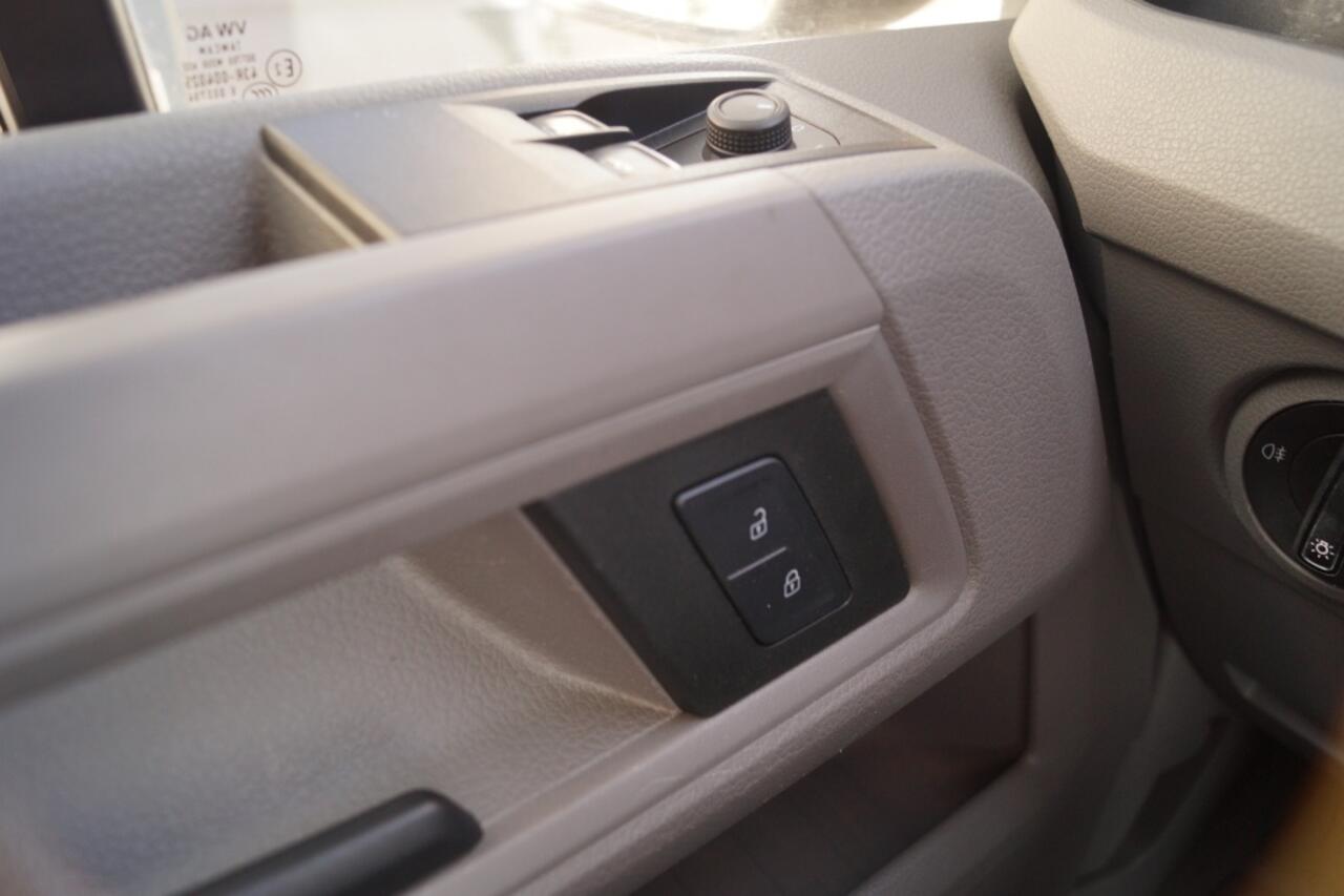 Volkswagen CRAFTER 35 2.0 TDI L3-H3 Edition -NAVI-AIRCO-