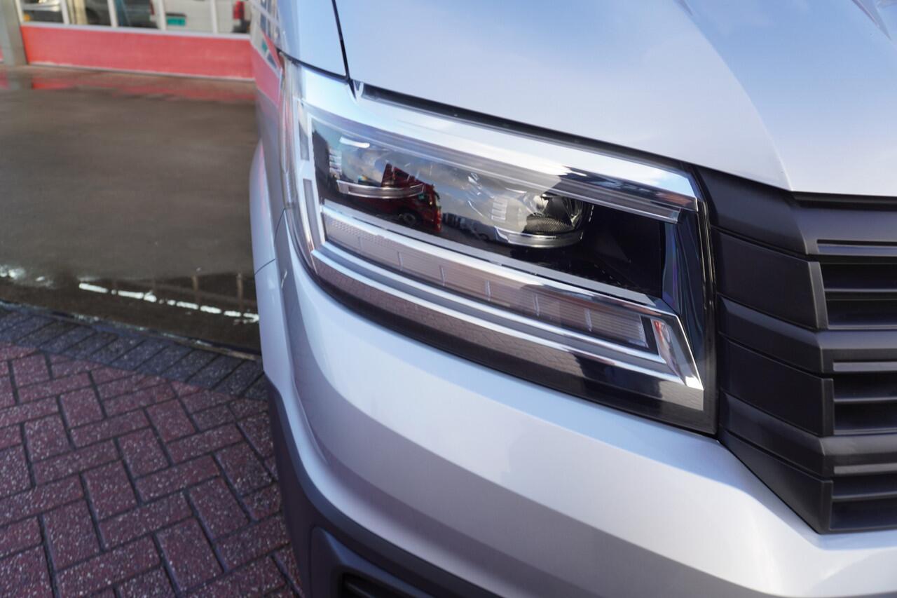 Volkswagen CRAFTER 35 2.0 TDI 177 PK L3H2 Automaat nr. V002 | Airco | Cruise | 2x geveerde stoel | Apple CP-Android auto