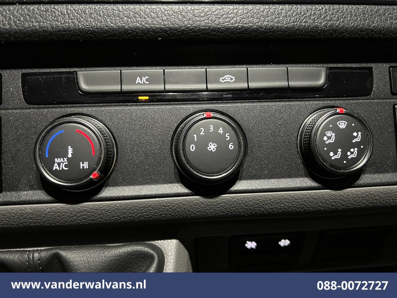 Volkswagen CRAFTER 2.0 TDI 141pk L4H3 L3H2 Euro6 Airco | Camera | Apple Carplay | Android Auto | Parkeersensoren Bijrijdersbank, 3000kg trekvermogen