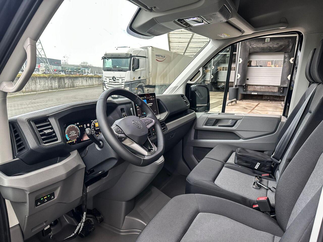 Volkswagen CRAFTER 35 2.0 TDI 177pk L3H3 Exclusive | LED Koplampen| Adaptive Cruise Control | Navigatie | Camera| BPM-vrij | Excl. kostenrijklaar maken |