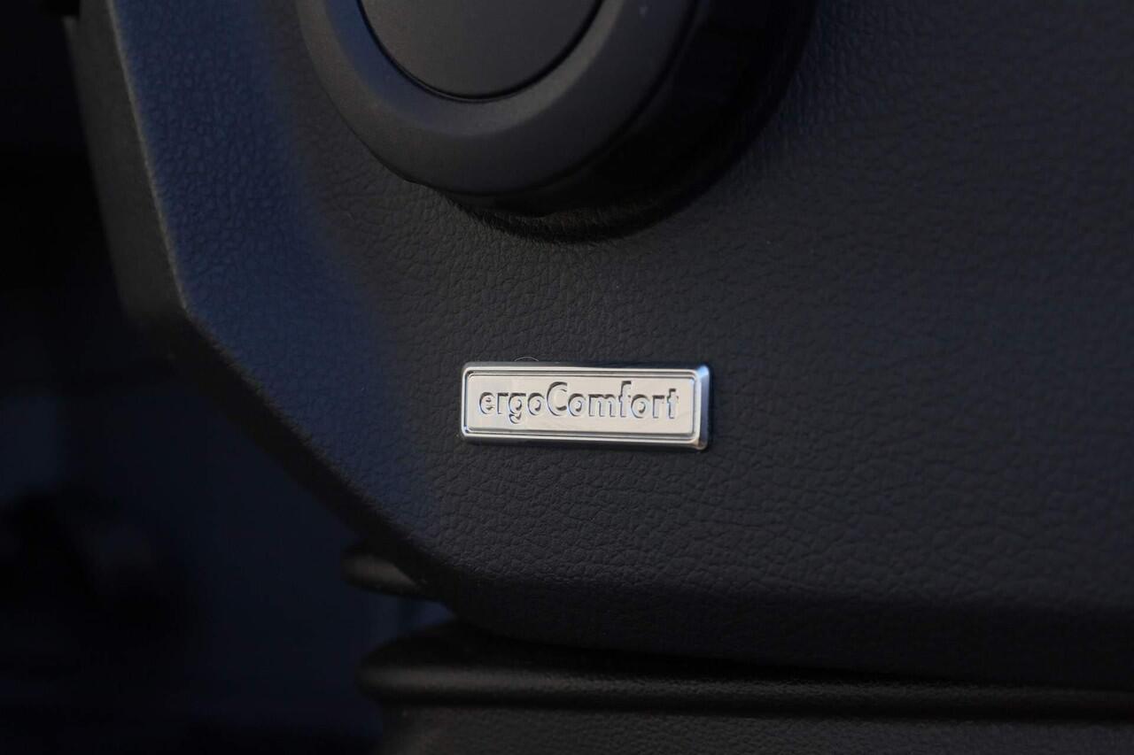 Volkswagen CRAFTER 30 2.0 TDI 140PK L3H3 Highline | Trekhaak | Geveerde stoel | Camera | Leder | Verwarmbare voorruit