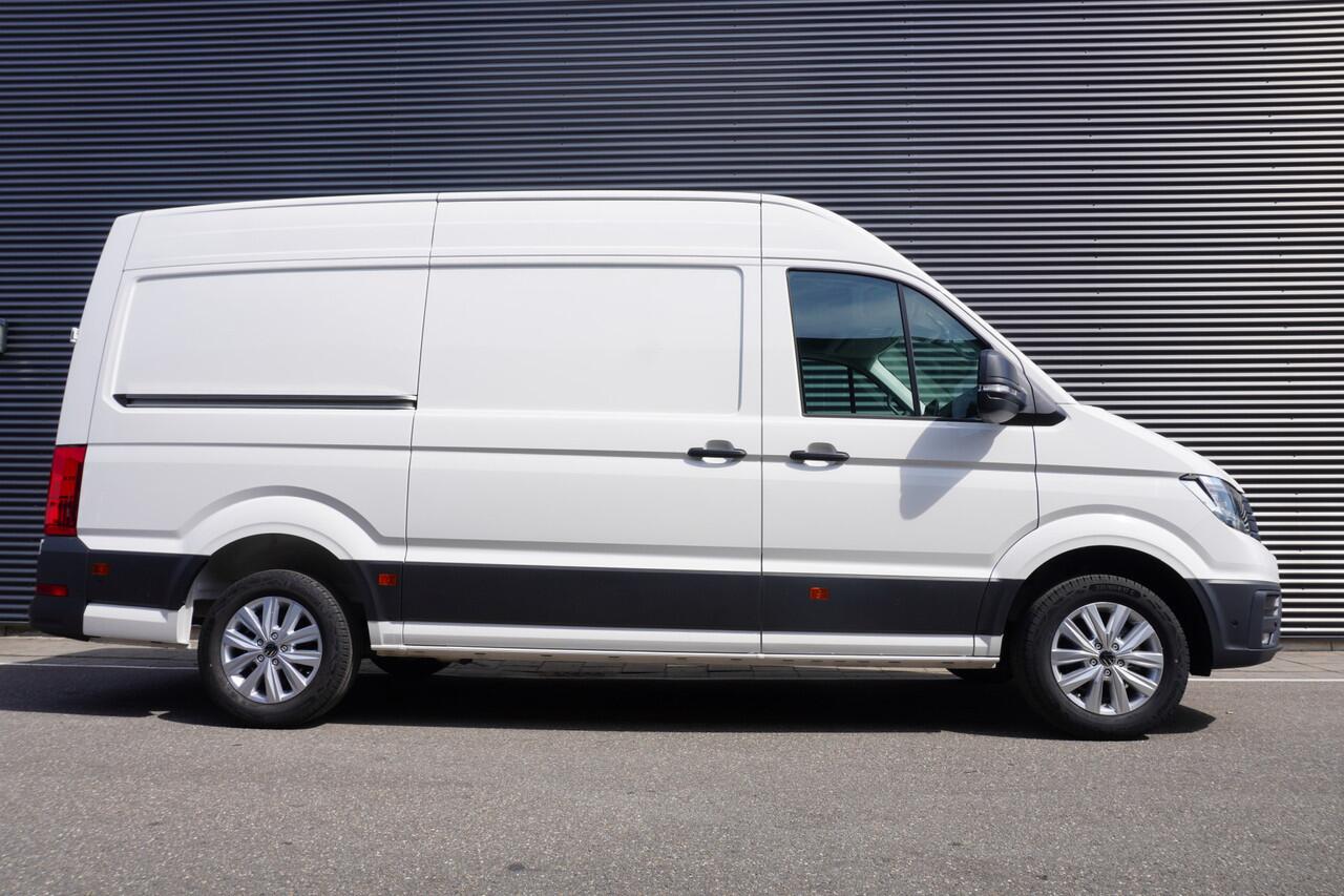 Volkswagen CRAFTER 30 2.0 TDI L3H3 177 PK Aut. Exclusive, LED koplampen, Adaptive cruise control, Alarm, Stuurverwarming