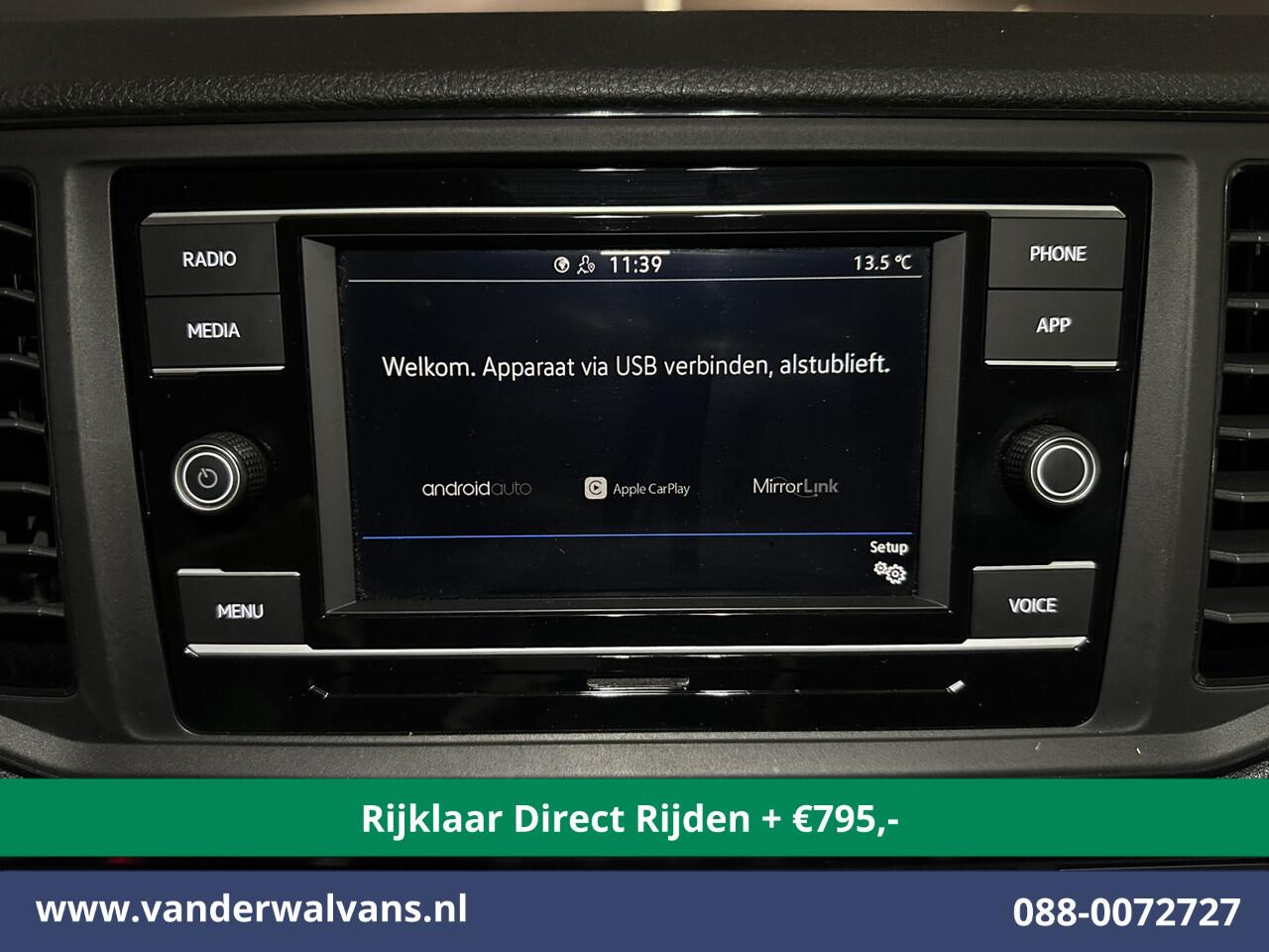Volkswagen CRAFTER 2.0 TDI 141pk L3H2 (Oude L2H1) Euro6 *Rijklaar Direct Rijden* Airco | Camera | Apple Carplay | 3000kg Trekhaak | Cruisecontrol Android Auto, Parkeersensoren, Bijrijdersbank