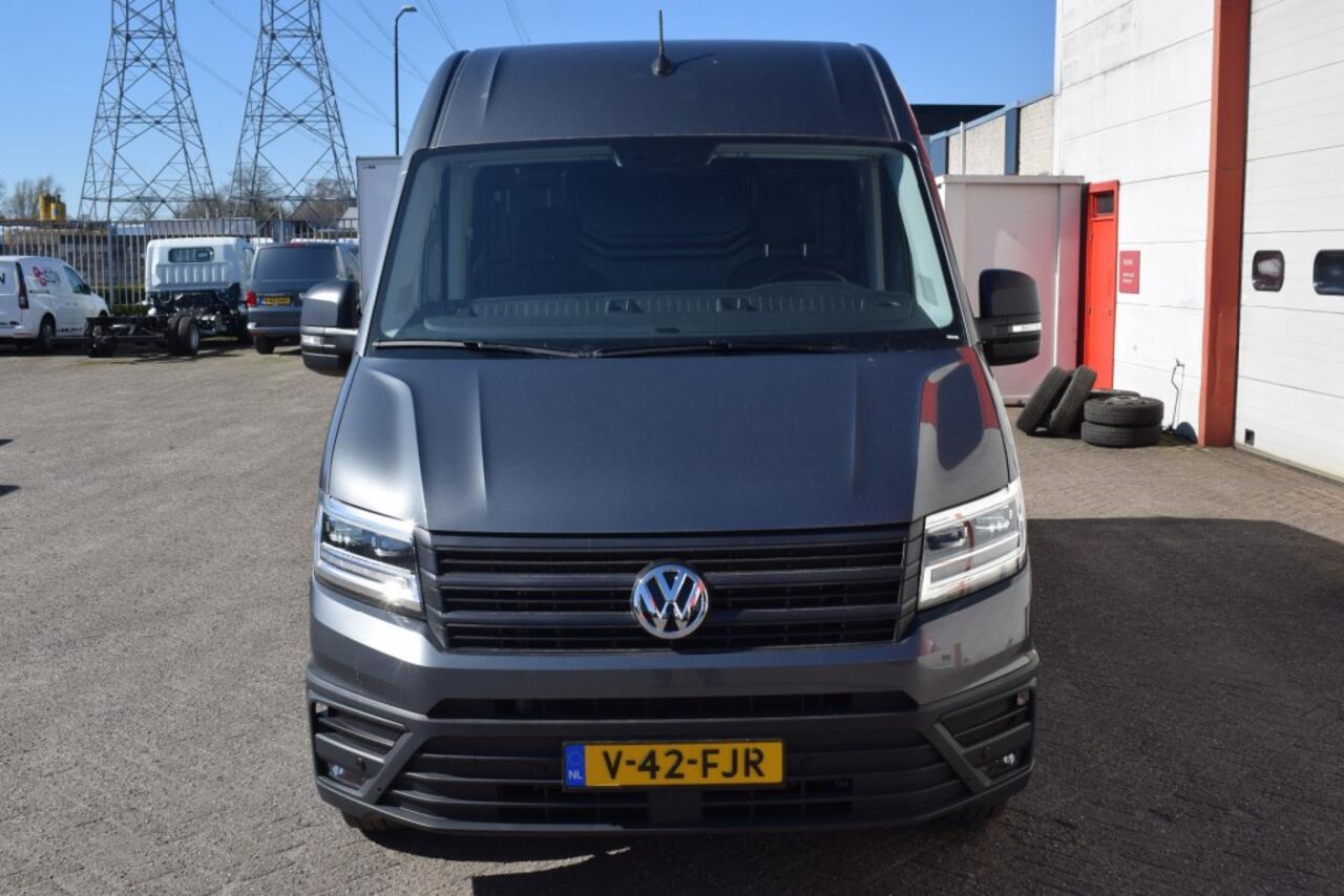 Volkswagen CRAFTER L3H3 2.0 TDI Highline 140PK AUTOMAAT TREKHAAK