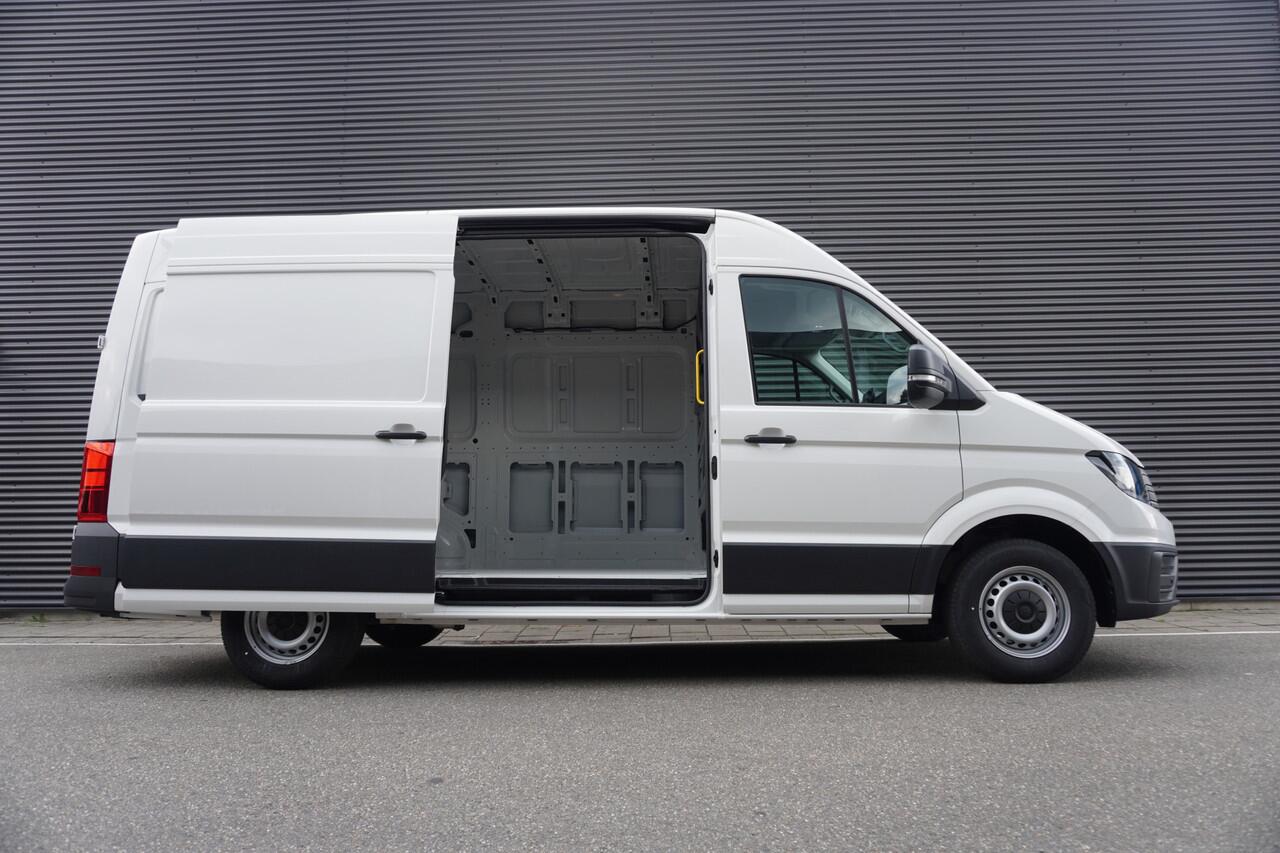 Volkswagen CRAFTER 35 2.0 TDI 140PK L3H3 Trendline 35 2.0 TDI 140PK L3H3 Trendline, Modeljaar 2025, App Connect, Trekhaak