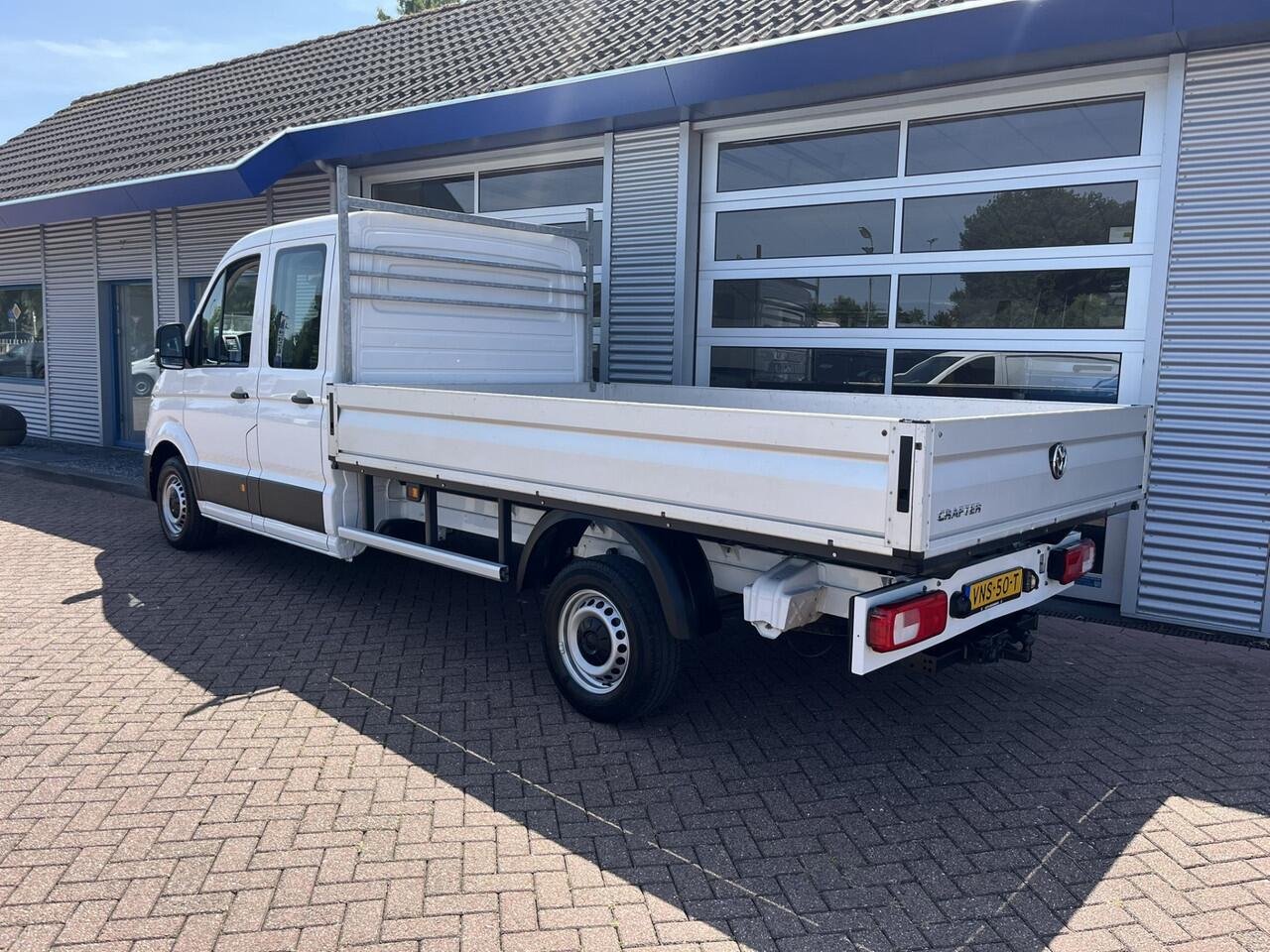 Volkswagen CRAFTER 35 2.0 TDI L4 DC Open laadbak Euro 6