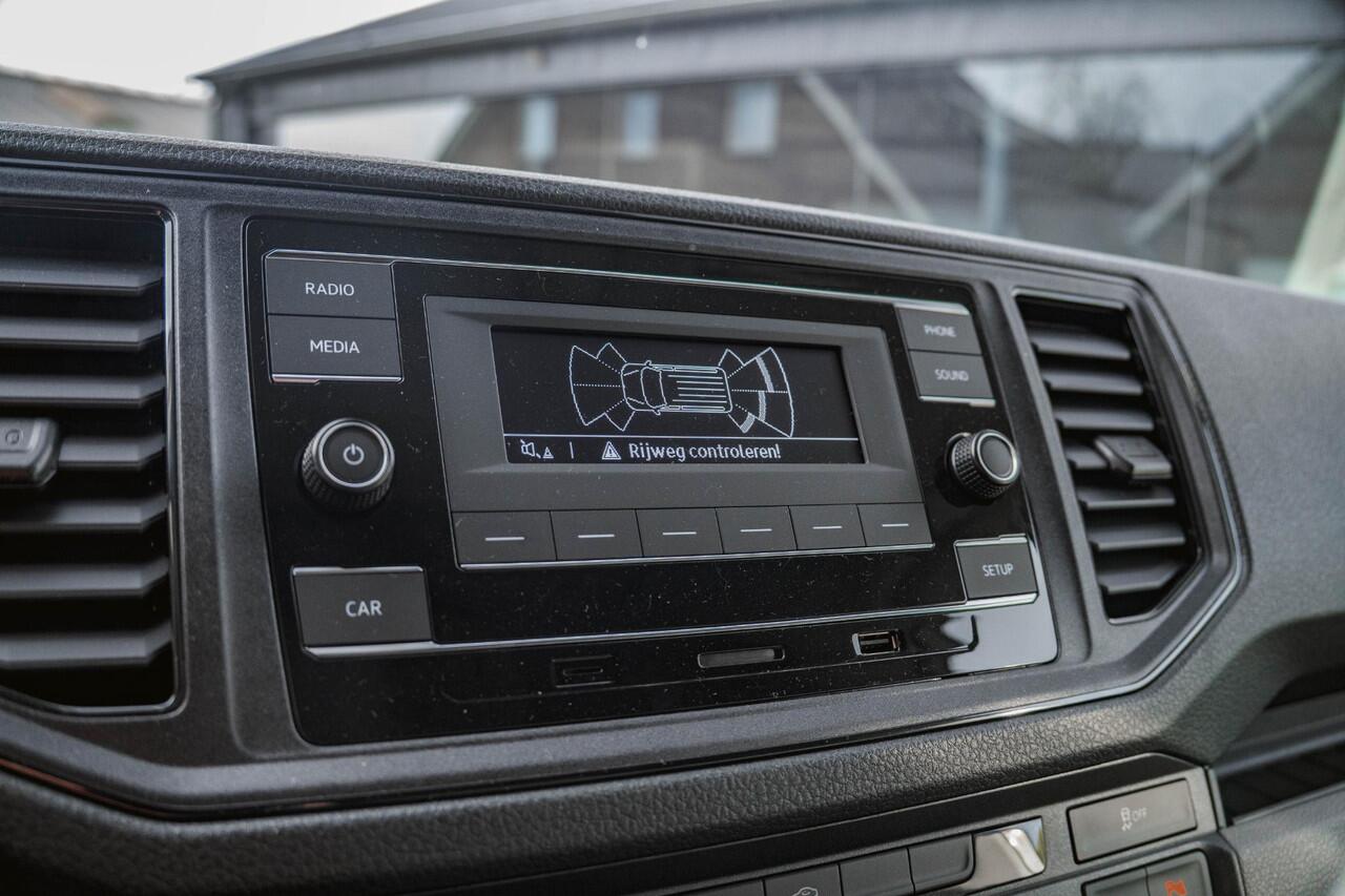 Volkswagen CRAFTER 2.0 TDI L4H3 140PK Trendline Cruise Control Airco Volkswagen Crafter 35 2.0 TDI EURO VI