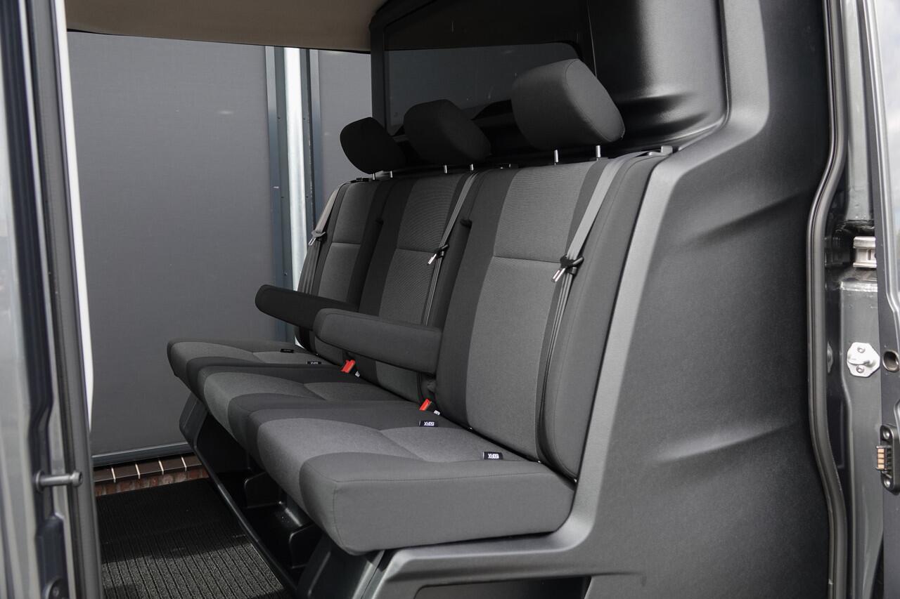 Volkswagen CRAFTER L3H2 | 2.0Tdi 177Pk Aut. | Dubbele Cabine | 2x Schuifdeur | Nieuw Model | 10,4'' Navigatie | 19'' | Indium Grey