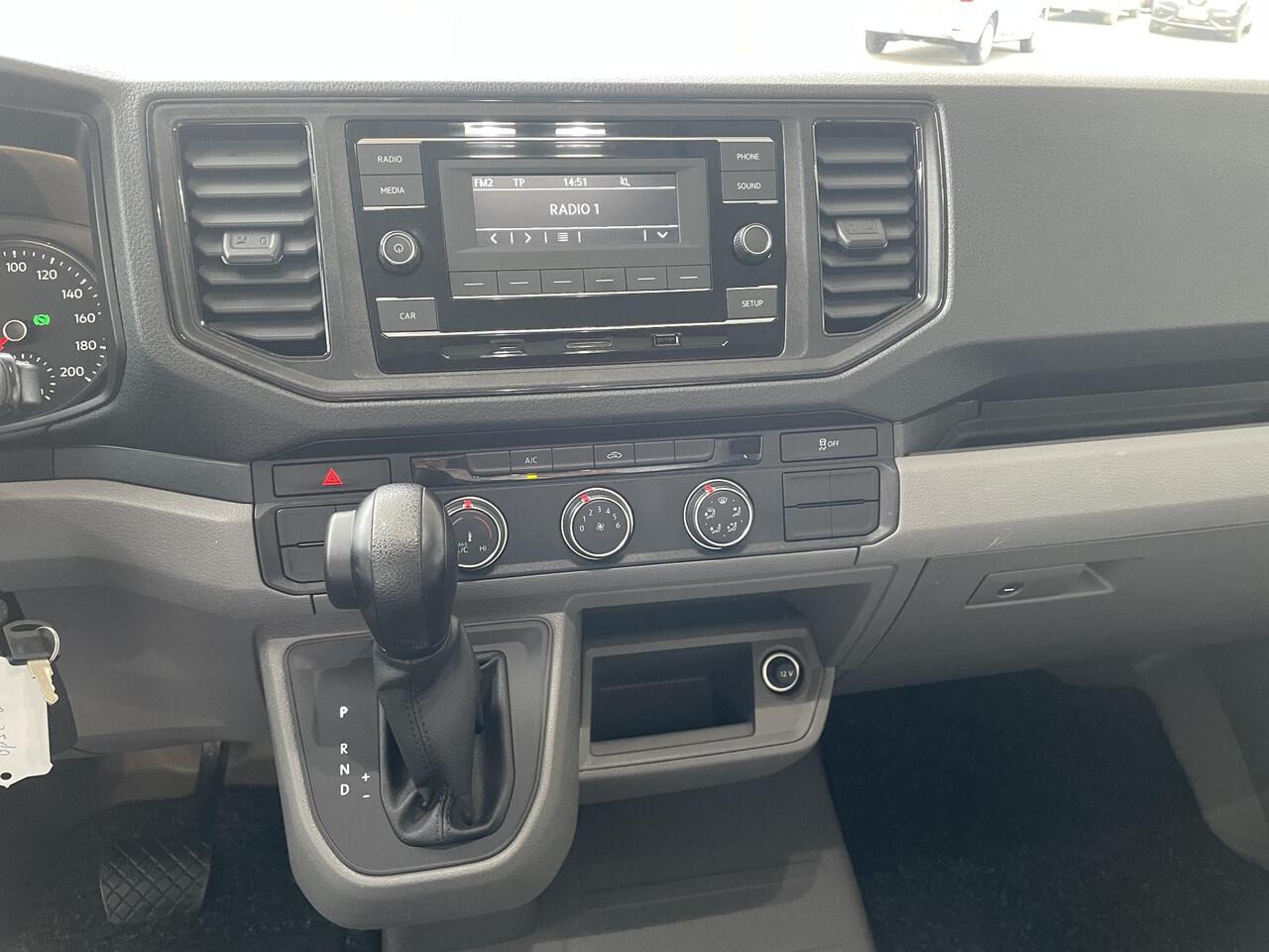 Volkswagen CRAFTER 35 2.0 TDI L4 | Spiegelbak | Laadklep | Automaat | Bakwagen