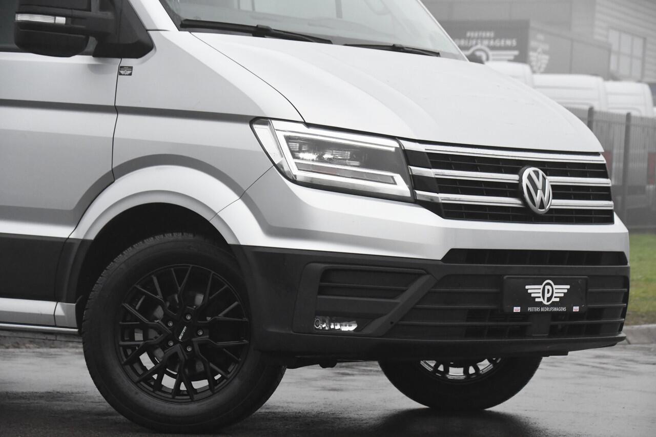 Volkswagen CRAFTER 35 2.0 TDI L4H4 Highline Adaptieve Cruise, Camera, Carplay, LED, Clima, Automaat, Sensoren, 177pk, Trekhaak, Sensoren, Uniek! camper project