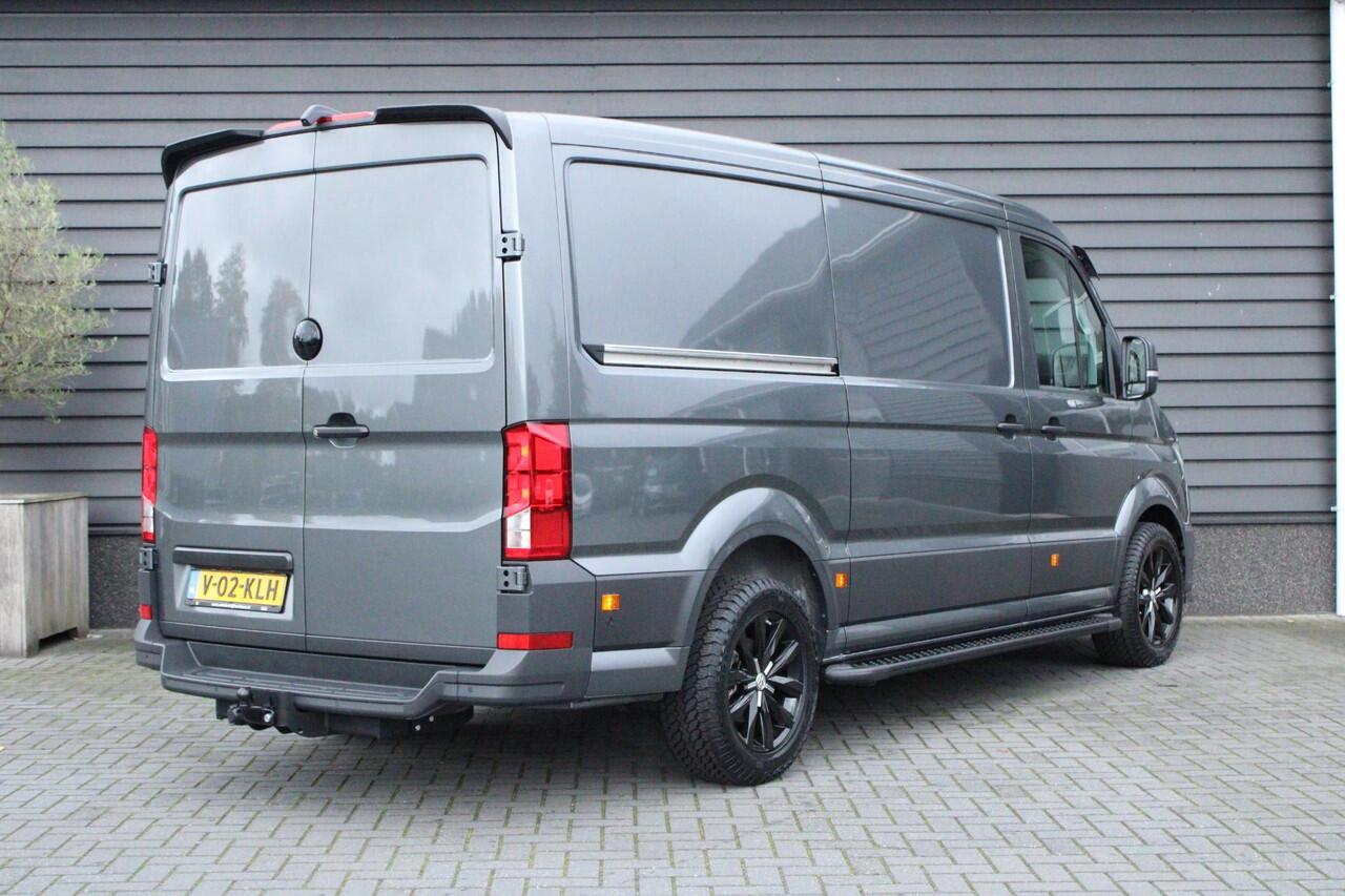 Volkswagen CRAFTER Facelift 30 2.0 TDI 177pk DSG L3H2 Exclusive Facelift Trekhaak Camera Stoelverwarming Led Navigatie