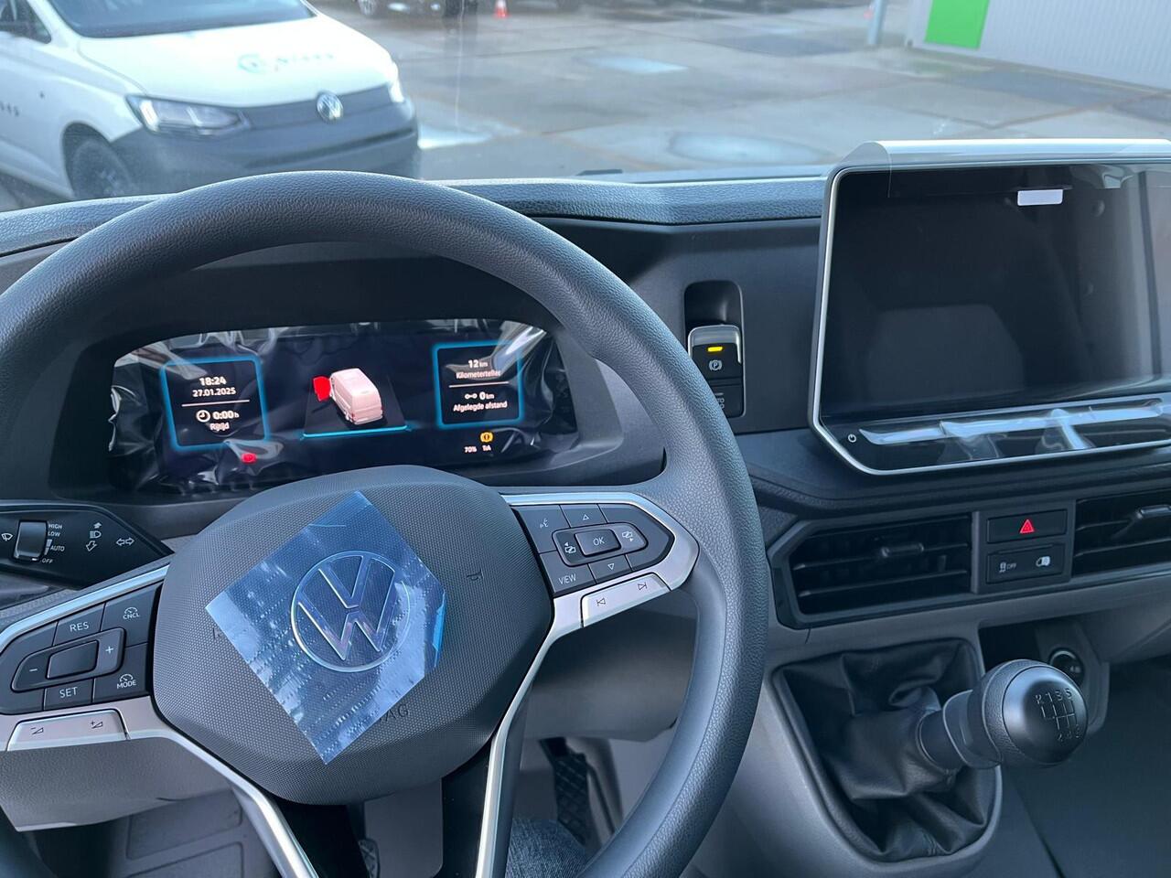 Volkswagen CRAFTER Bedrijfswagens Highline 35 2.0 TDI L3H2 140 pk 103 kW pk 6 versn | BPM vrij | Spraakbediening | Diefstalalarm | App-connect | Navigatie- en multimediapakket |