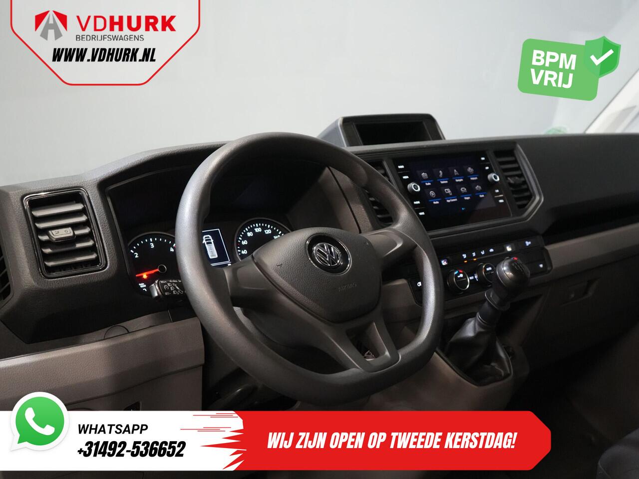 Volkswagen CRAFTER 35 2.0 TDI 140 pk L3H3 BPM VRIJ! 270Gr. Deuren/ Carplay/ Climate/ Camera/ Cruise