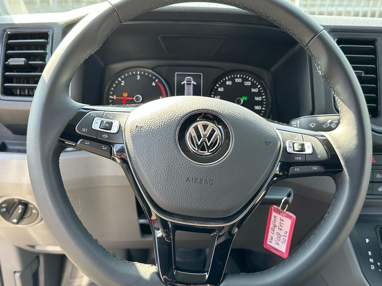 Volkswagen CRAFTER 2.0 L 140 PK Veel Opties Nieuw