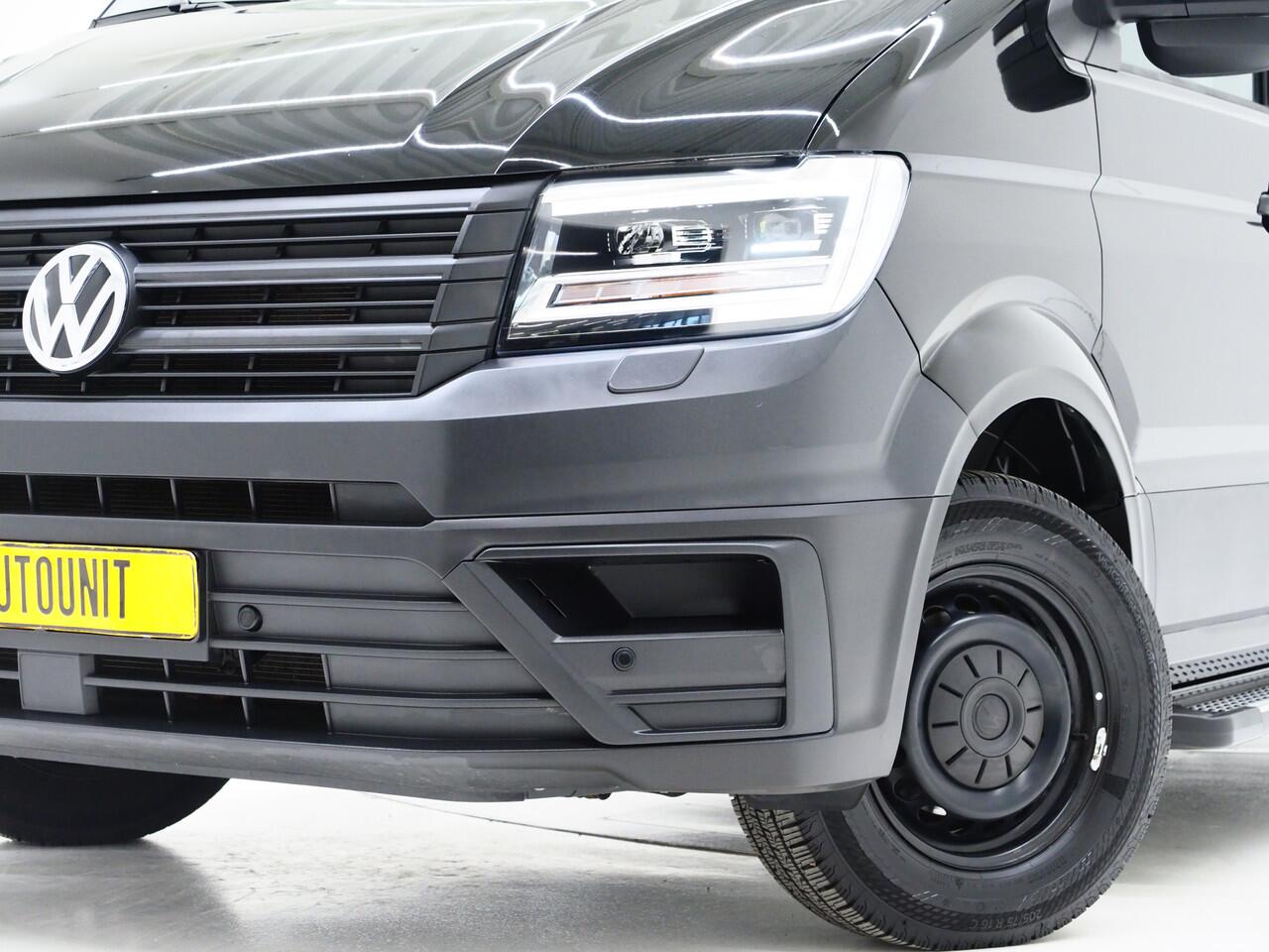 Volkswagen CRAFTER 35 2.0 TDI L4H3 | Beklede Laadruimte | LED | Sidesteps | Carplay | Camera | Trekhaak