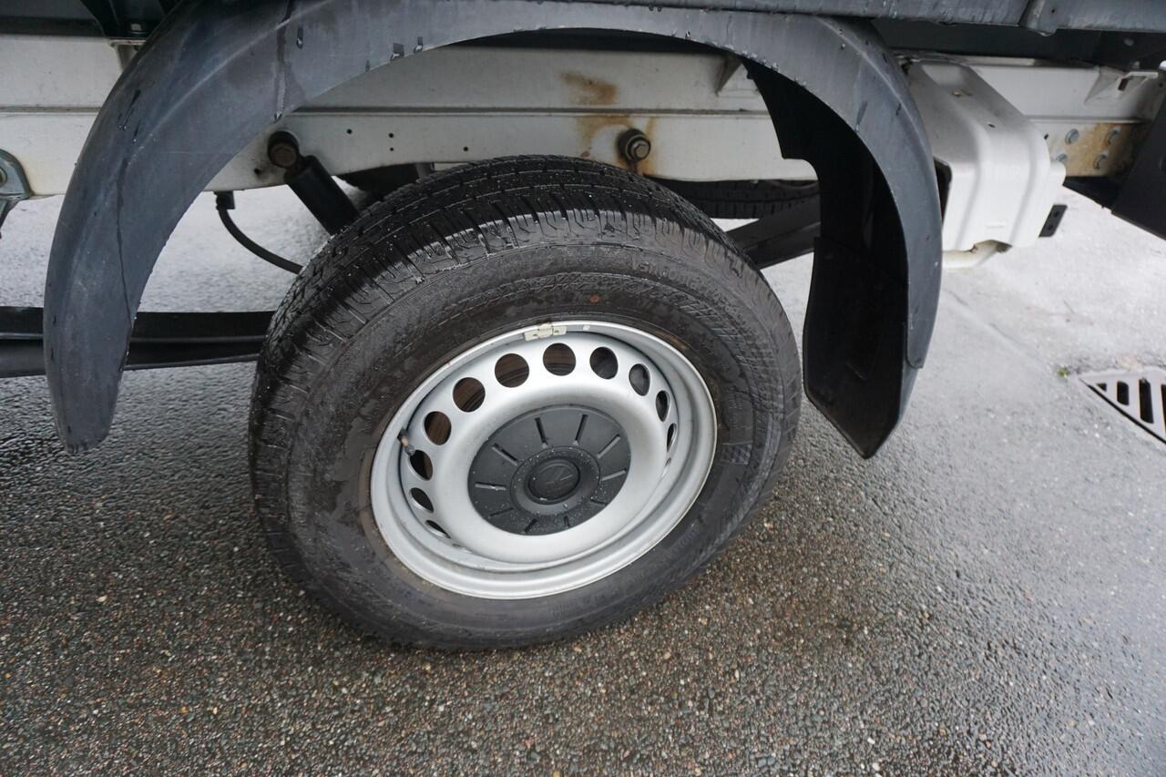 Volkswagen CRAFTER Open Laadbak 177pk Automaat Dubbele cabine Apple Carplay Camera Cruise control Trekhaak