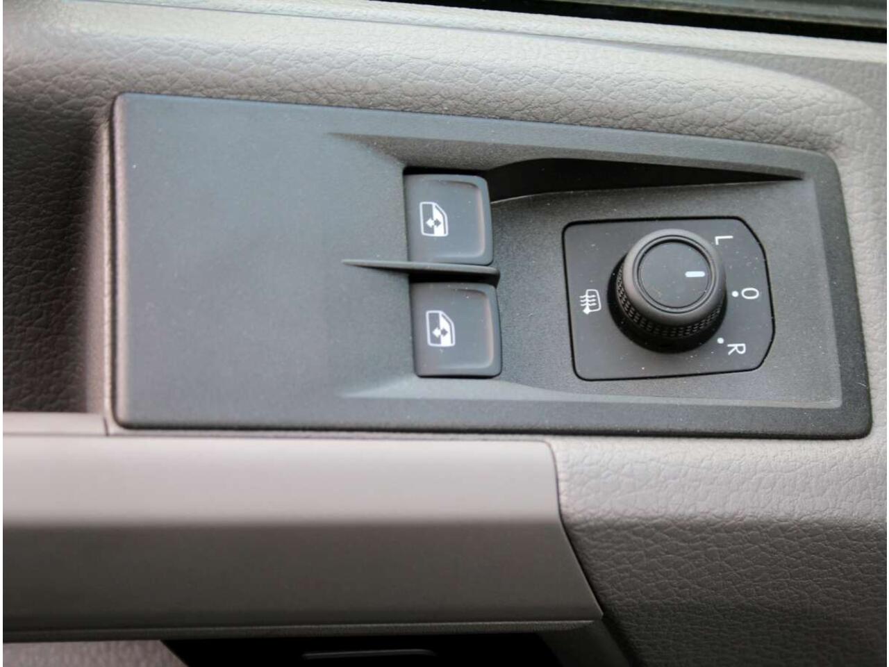 Volkswagen CRAFTER 35 2.0 TDI Aut. Airco/Cruise/Cam L3H2 Nieuw