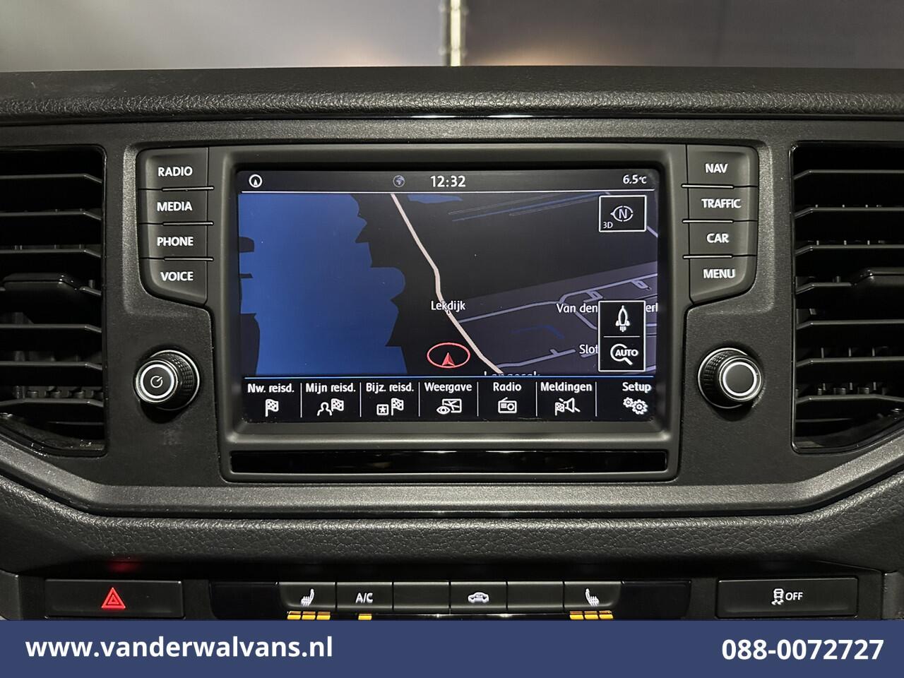 Volkswagen CRAFTER 2.0 TDI 177pk L3H2 L2H1 Euro6 Airco | Navigatie | Cruisecontrol | Parkeersensoren 3000kg trekvermogen