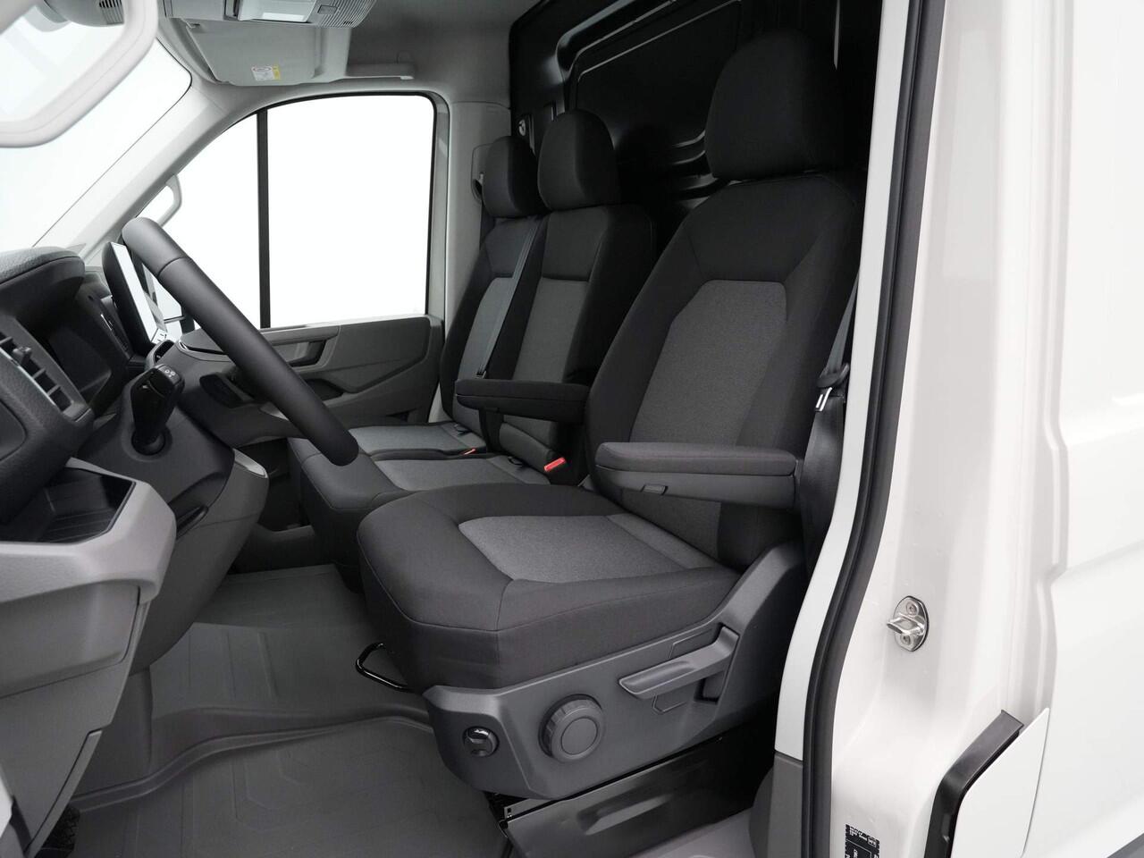 Volkswagen CRAFTER 2.0 TDI 103kW 140PK GVW 3.5T L3H3 Exclusive AUT