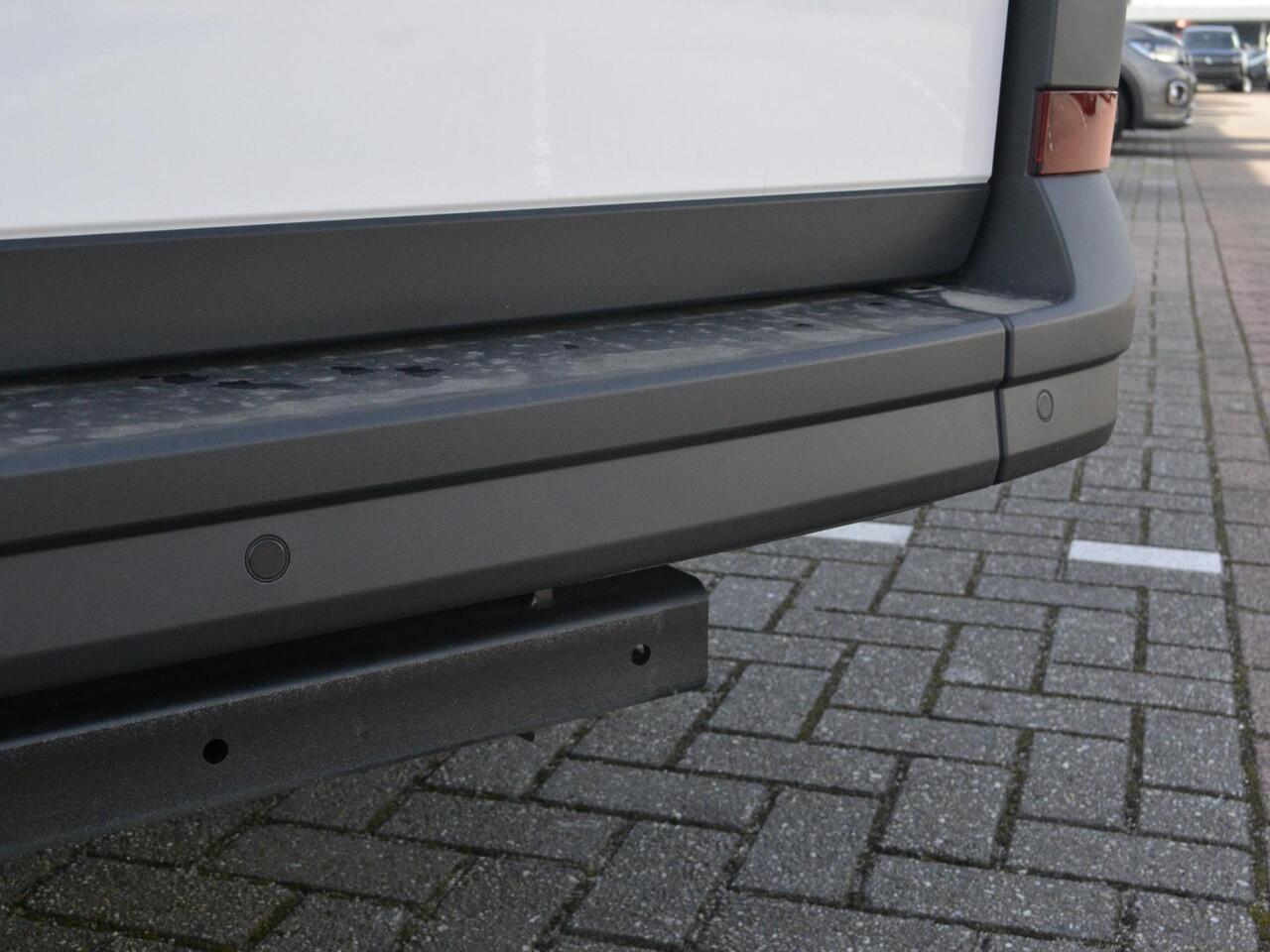 Volkswagen CRAFTER Bedrijfswagens 35 2.0TDi 140pk Trendline L3H3 350206