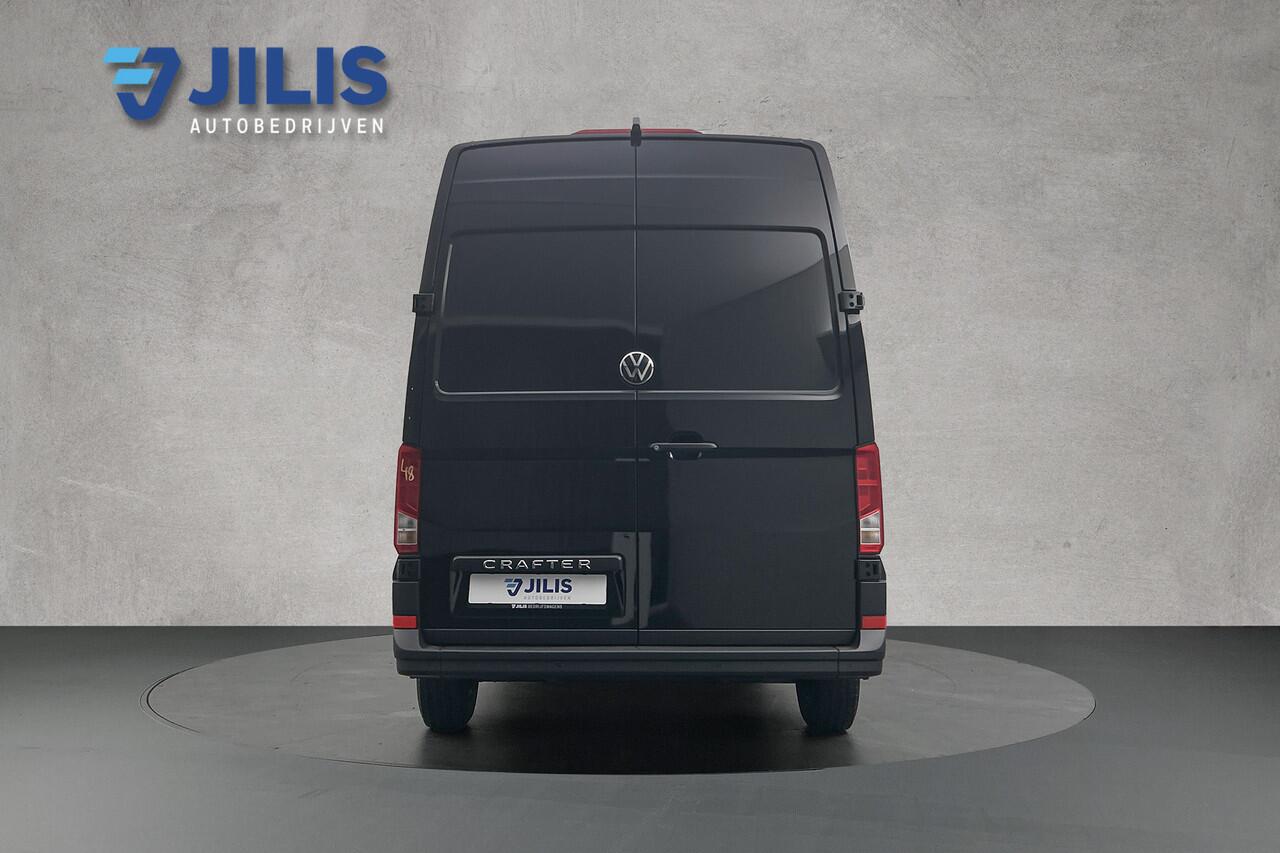 Volkswagen CRAFTER 35 2.0 TDI L3H3 177PK DSG | Nieuw model | 2x Schuifdeur | Adaptief cruise control | Apple carplay | Verwarmde stoelen | Facelift