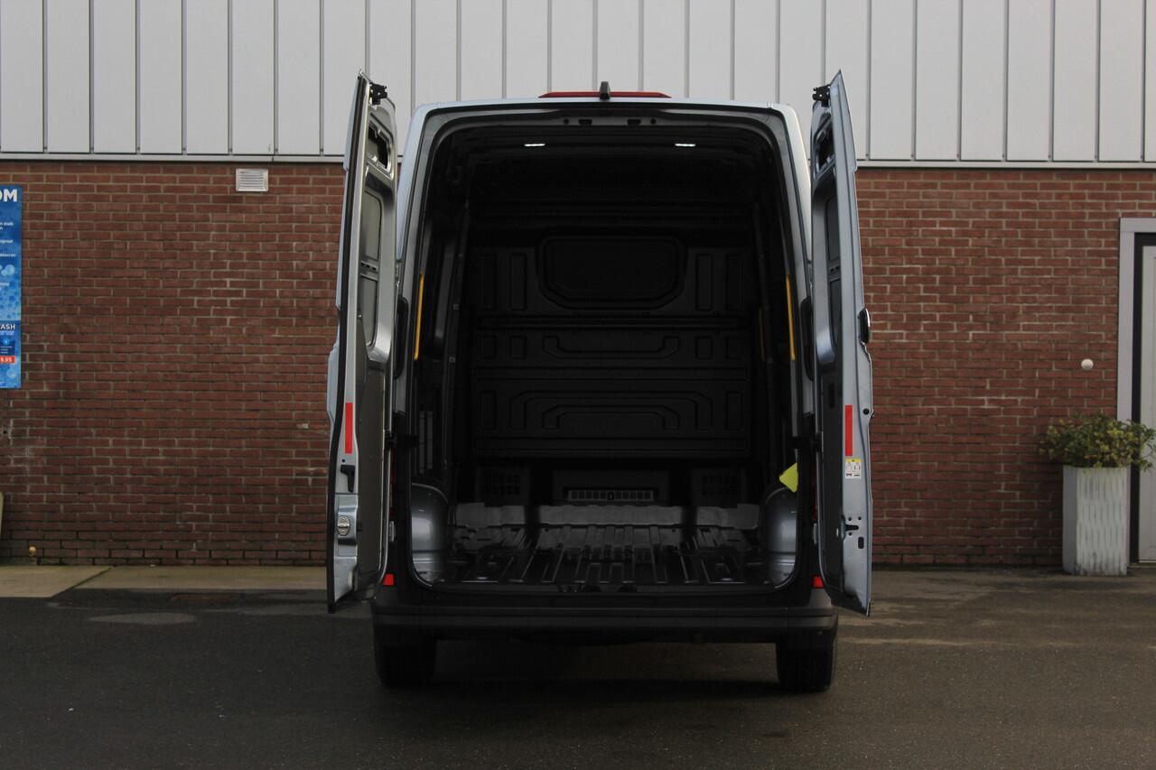 Volkswagen CRAFTER 35 2.0 TDI 140PK DSG L3H3 |LED|ERGOCOMFORT|MULTI.STUUR|ACHTERCAMERA|