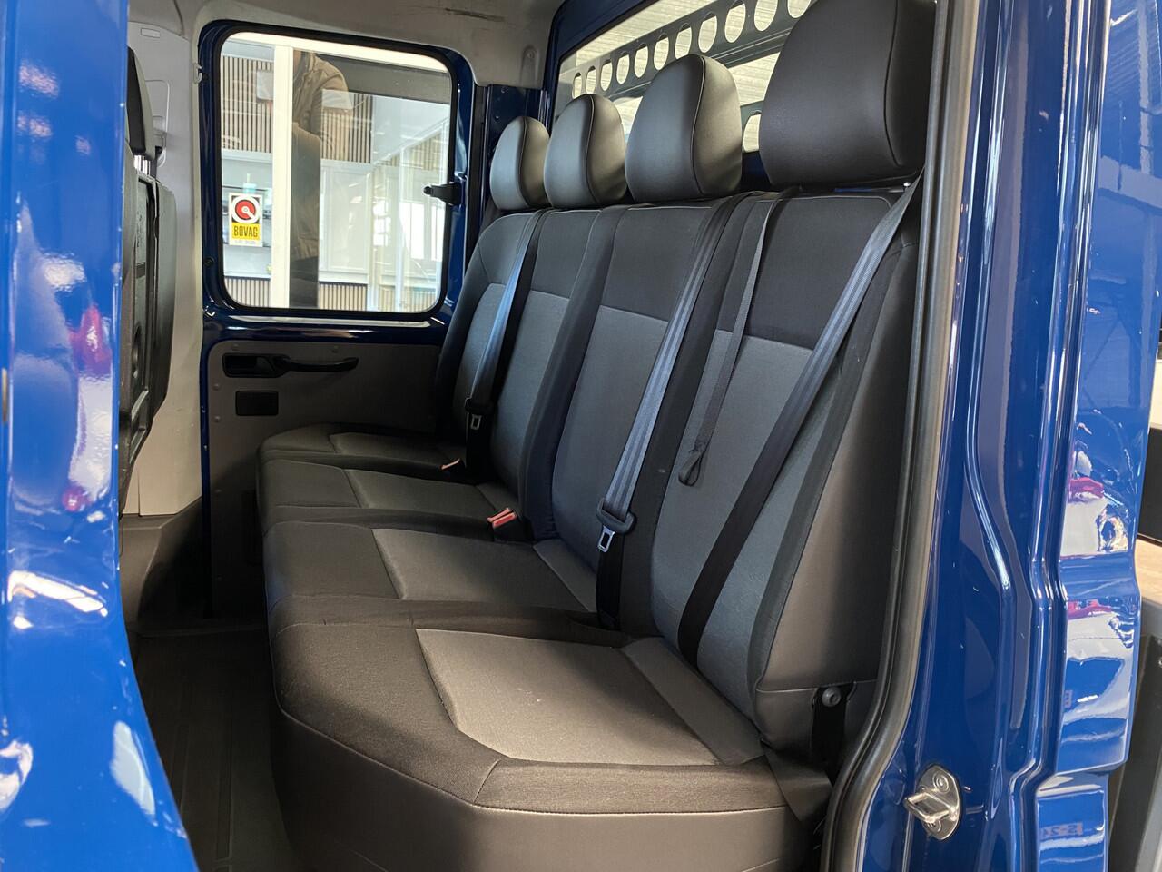 Volkswagen CRAFTER 35 2.0 TDI L4 EL DC Highline Cruise, Carplay, Navi, 7 Persoons