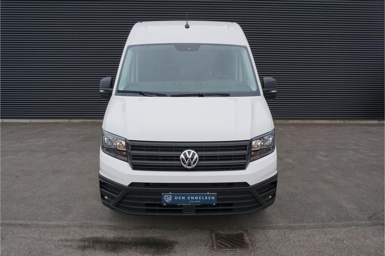 Volkswagen CRAFTER 140PK L3H3/L2H2 Apple Carplay Camera Trekhaak Sidebars Cruise control Voorruitverwarming