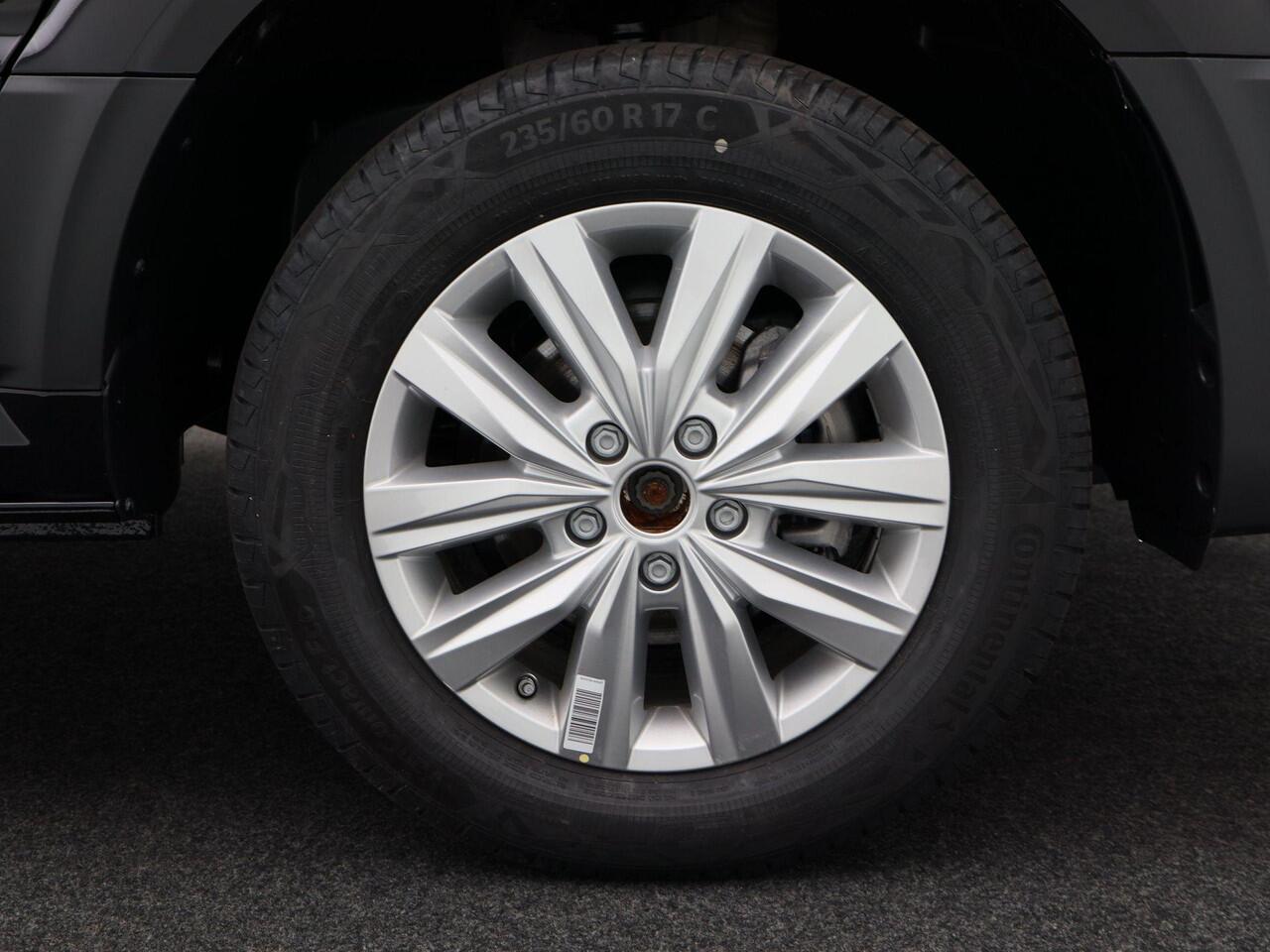 Volkswagen CRAFTER 35 2.0 TDI 140 PK L3H3 Exclusive | V-07-KRD | Automaat | Bijrijdersbank | Cruise control adaptief | Trekhaak | Navigatie-pakket | BPM Vrij!