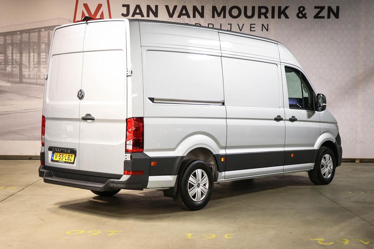 Volkswagen CRAFTER 35 2.0 TDI L3H3 Trendline | LED | CLIMA | STUURWIELVERWARMING | NAVI | DAB | APPLE | CAMERA