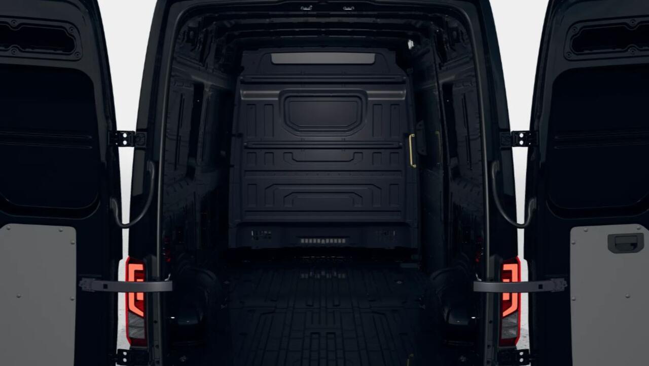 Volkswagen CRAFTER GP L3H3 2.0 TDI 140pk Automaat FWD Exclusive-Edition /Direct leverbaar /BPM-vrij