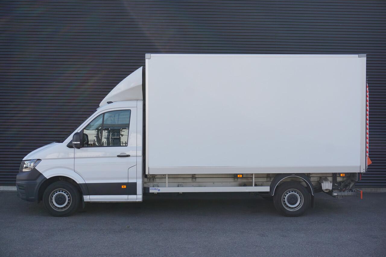 Volkswagen CRAFTER 177PK Bakwagen laadklep 750KG Trekhaak Apple Carplay 830 kg laadvermogen Camera Navi Ergo Comfortstoel