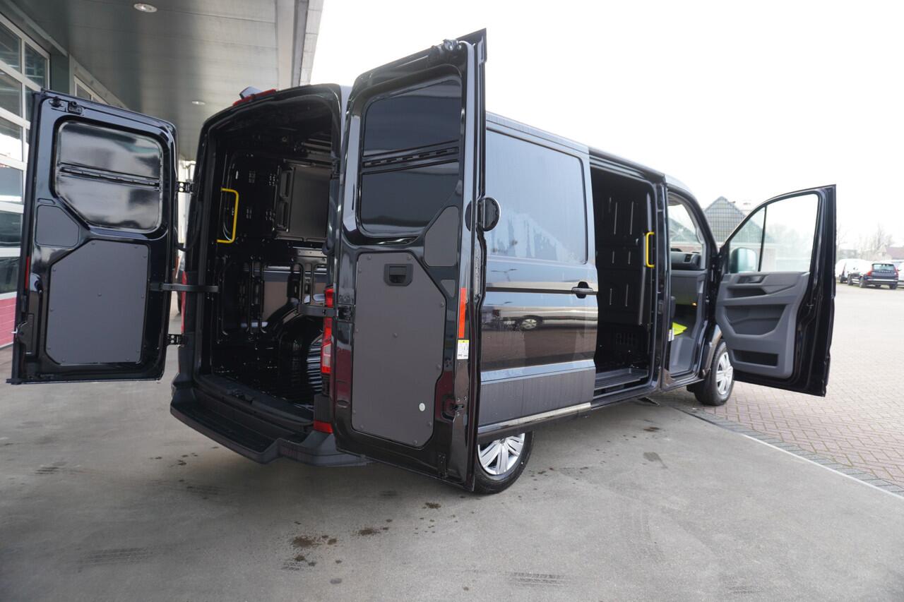 Volkswagen CRAFTER 35 2.0 TDI 177PK L3H2 Facelift L3H2 Automaat nr. V148 | Airco | Cruise | Navi | Camera