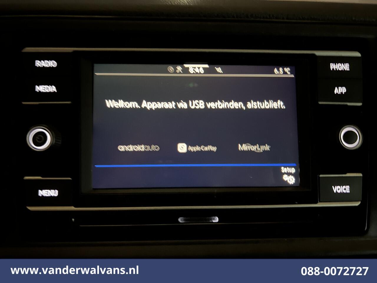 Volkswagen CRAFTER 2.0 TDI 141pk L4H3 L3H2 Euro6 Airco | Camera | Apple Carplay | Android Auto | Parkeersensoren Bijrijdersbank, 3000kg trekvermogen