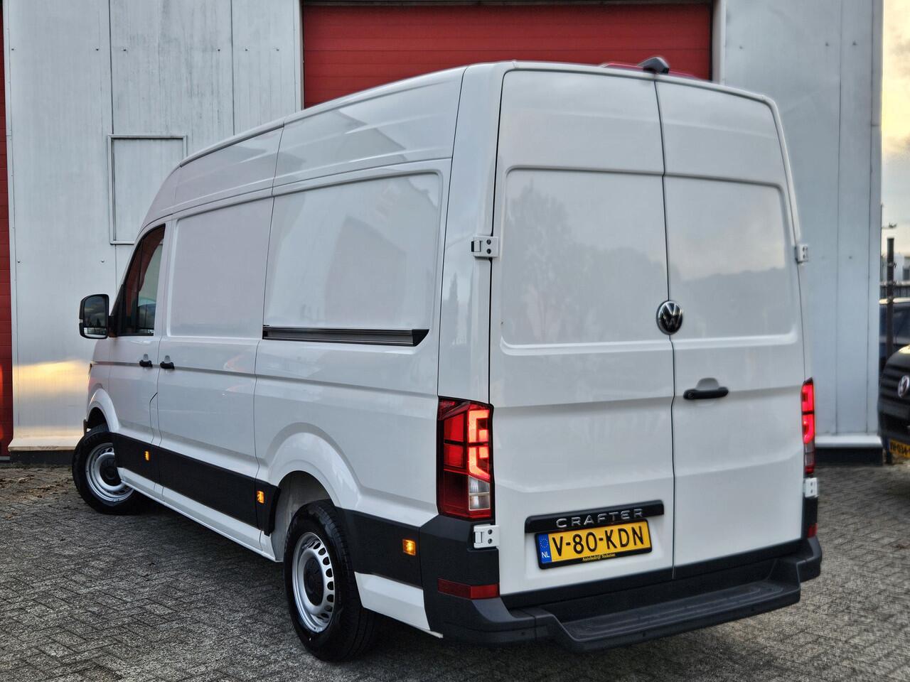 Volkswagen CRAFTER 35 2.0 TDI L3H3 Highline | Koel-Vries Wagen
