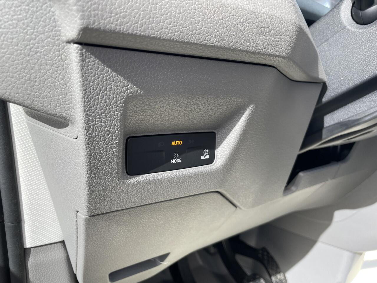 Volkswagen CRAFTER 35 2.0 TDI L3H3 Trendline 140PK hand facelift