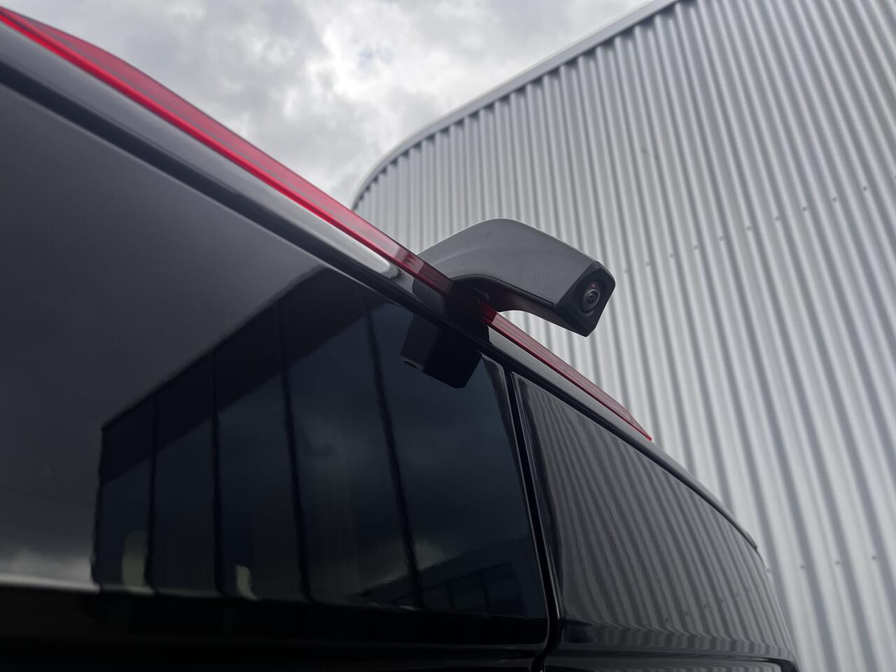 Volkswagen CRAFTER GP L3H2 2.0 TDI 140pk 3.5T FWD Trendline / Demonstratieauto /BPM-vrij