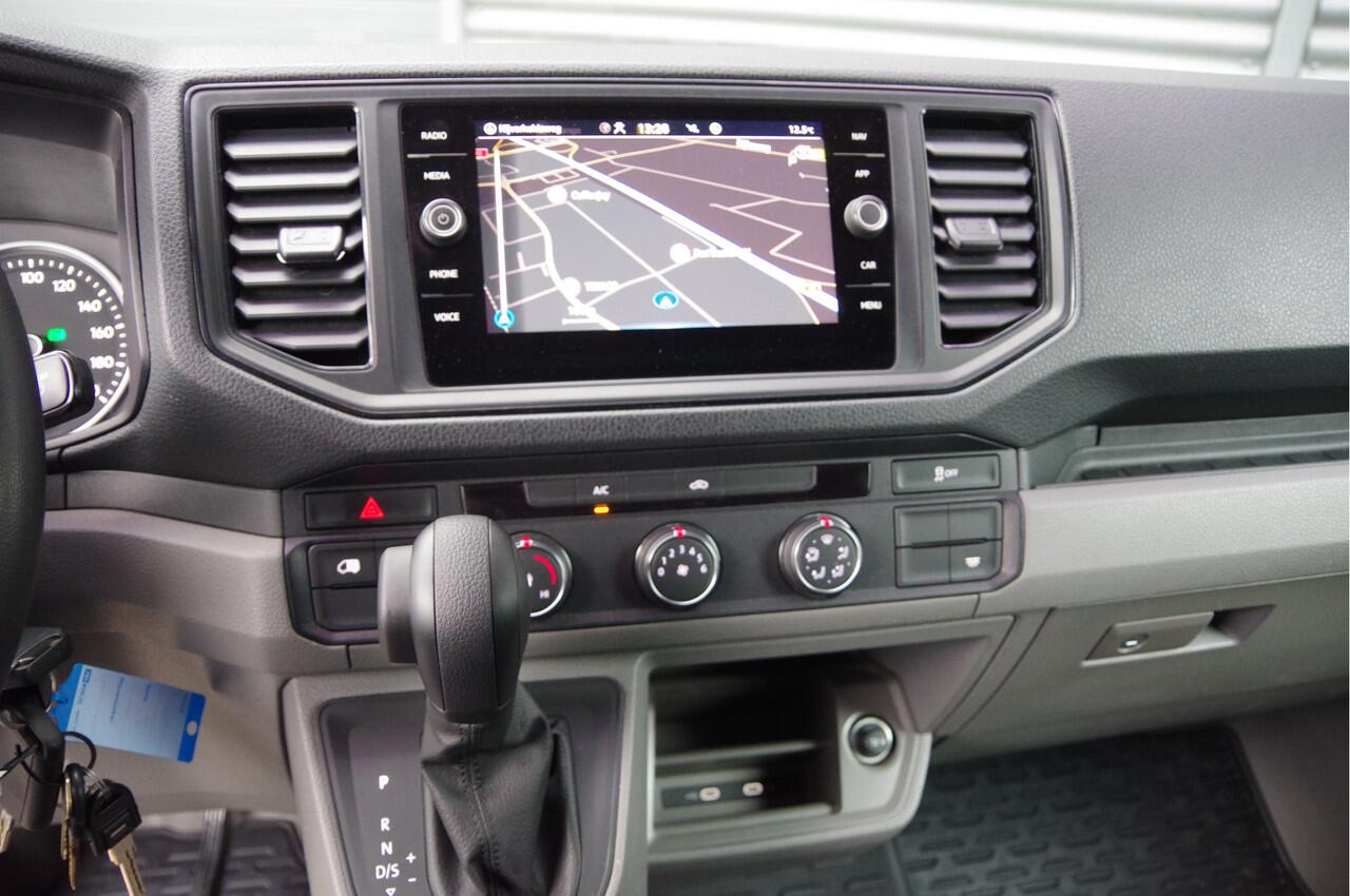 Volkswagen CRAFTER 35 2.0 TDI L3H3 177PK AUT. 2X SCHUIFDEUR, LED, LEDER, TREKHAAK, ZONNEKLEP LED, CAMERA, CRUISE, NAVI, AIRCO