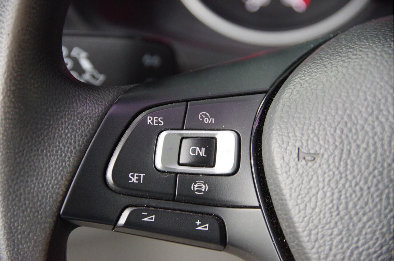 Volkswagen CRAFTER 35 2.0 TDI L3H3 177PK AUT. 2X SCHUIFDEUR, LED, LEDER, TREKHAAK, ZONNEKLEP LED, CAMERA, CRUISE, NAVI, AIRCO